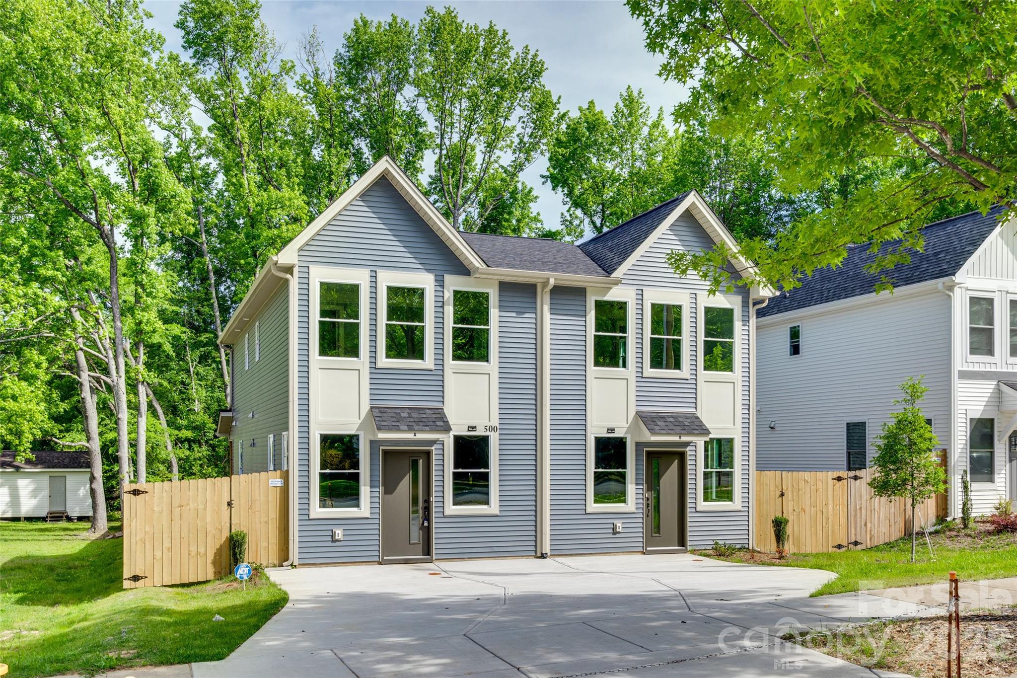Duplex at 500 Dawn Circle, Charlotte, photo 21 of 22