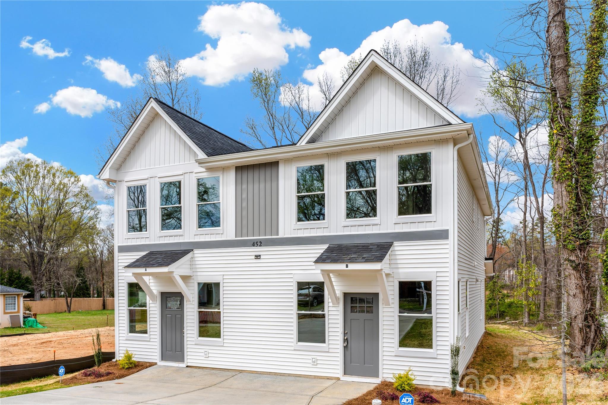 Duplex at 452 Dawn Circle, Charlotte, photo 2 of 32