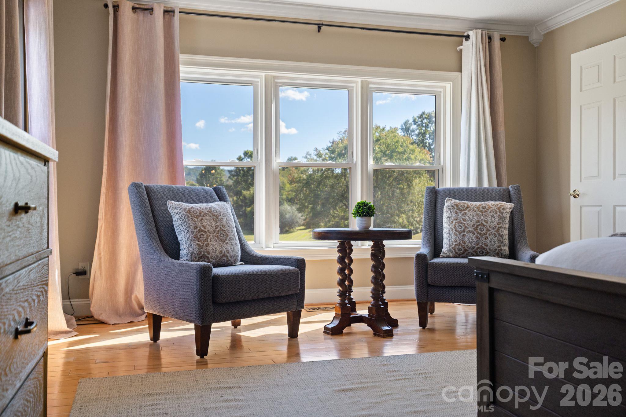 Single Family Residence at 422 Crooked Creek Road, Hendersonville, photo 19 of 48