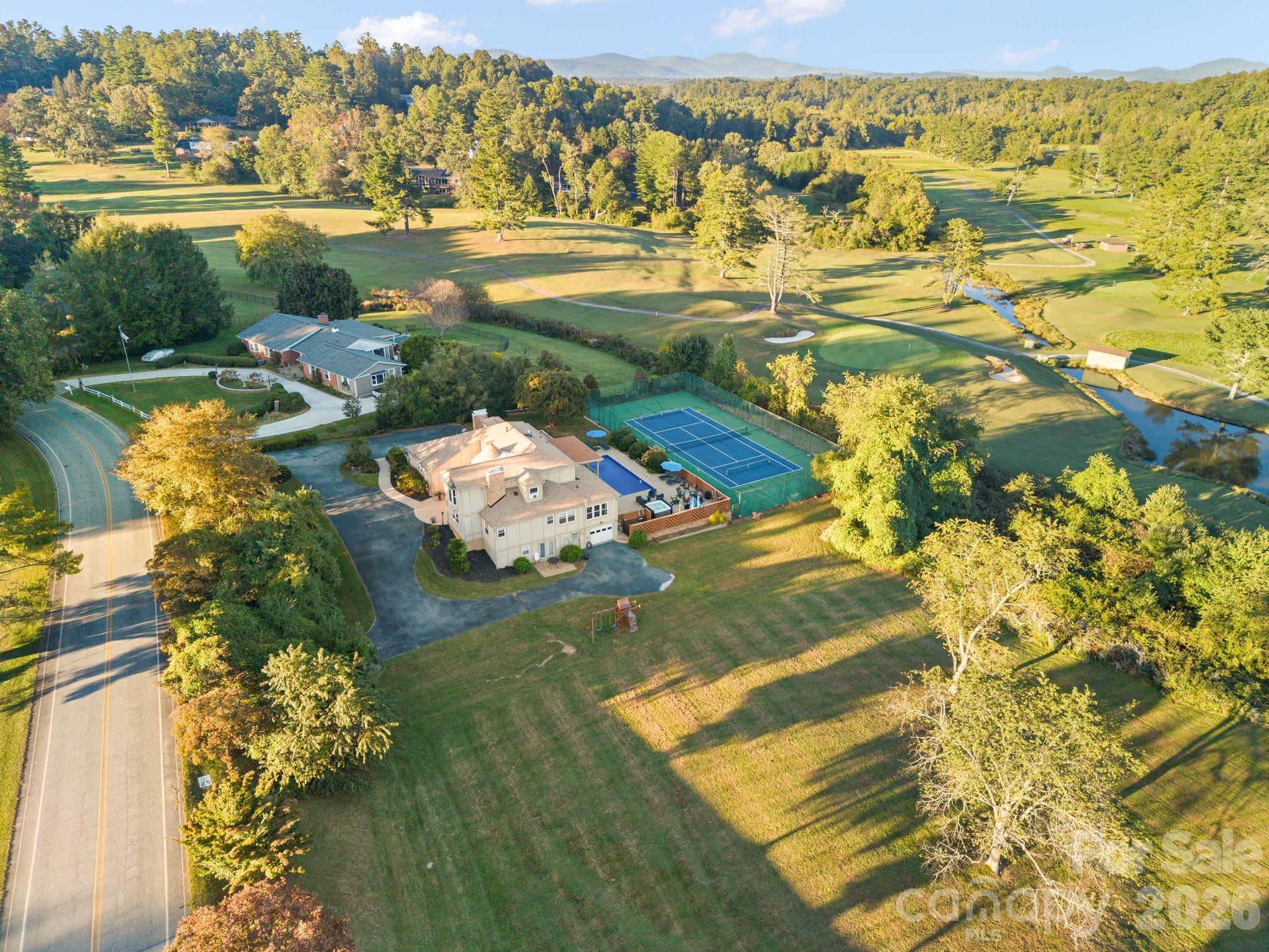 Single Family Residence at 422 Crooked Creek Road, Hendersonville, photo 46 of 48