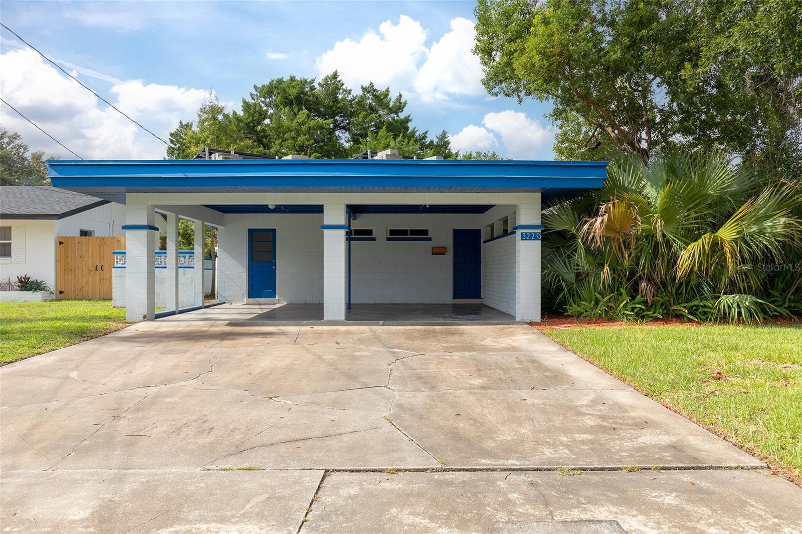3220 TRADEWINDS TRL