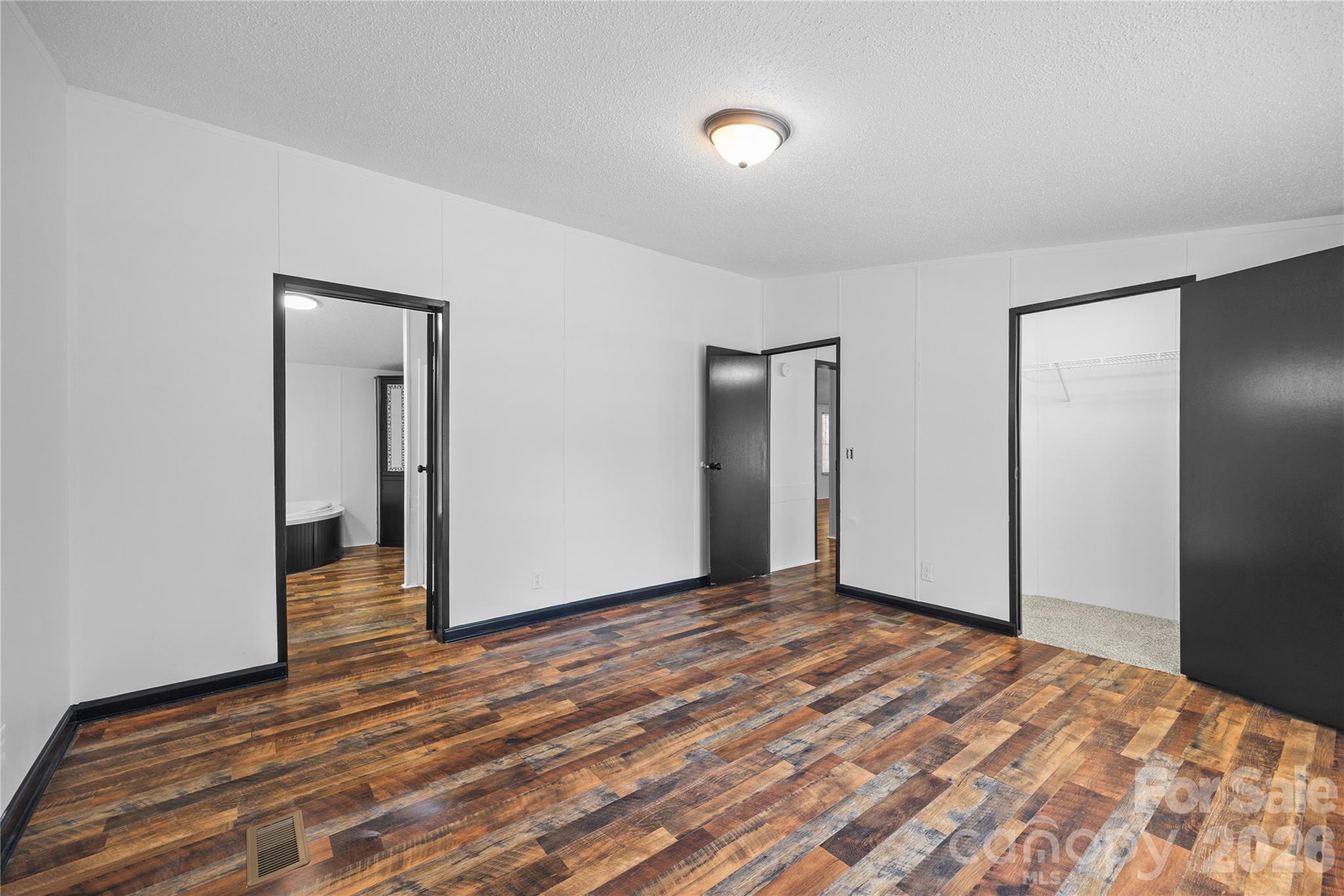 Single Family Residence at 3285 Falcon Ridge Road, Maiden, photo 19 of 32