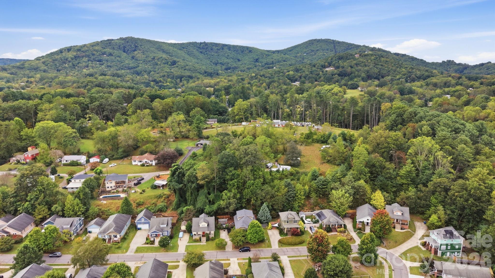 Single Family Residence at 128 Estelle Park Drive, Asheville, photo 15 of 42