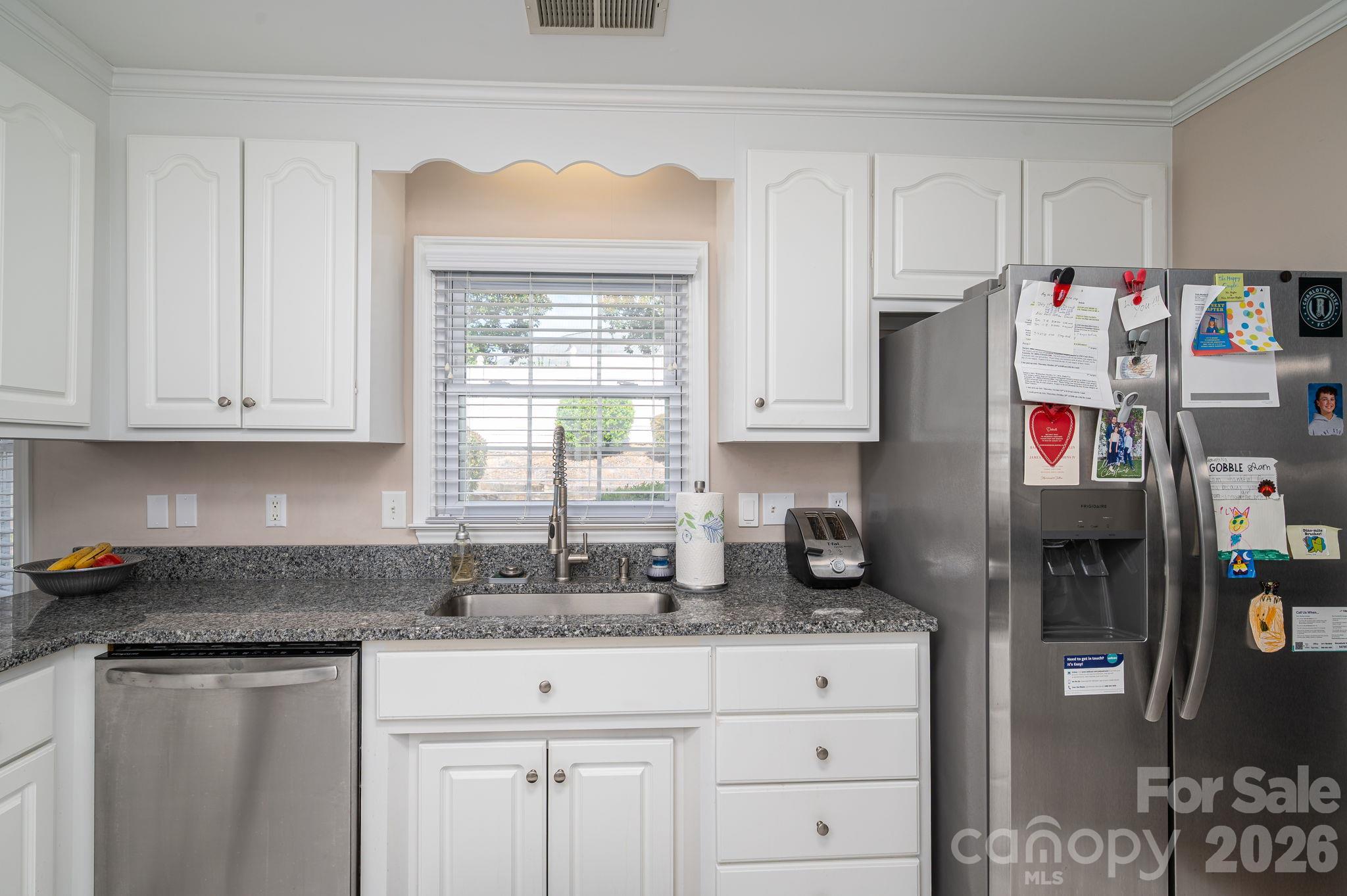 Condominium at 1618-B Union Road, Gastonia, photo 11 of 48