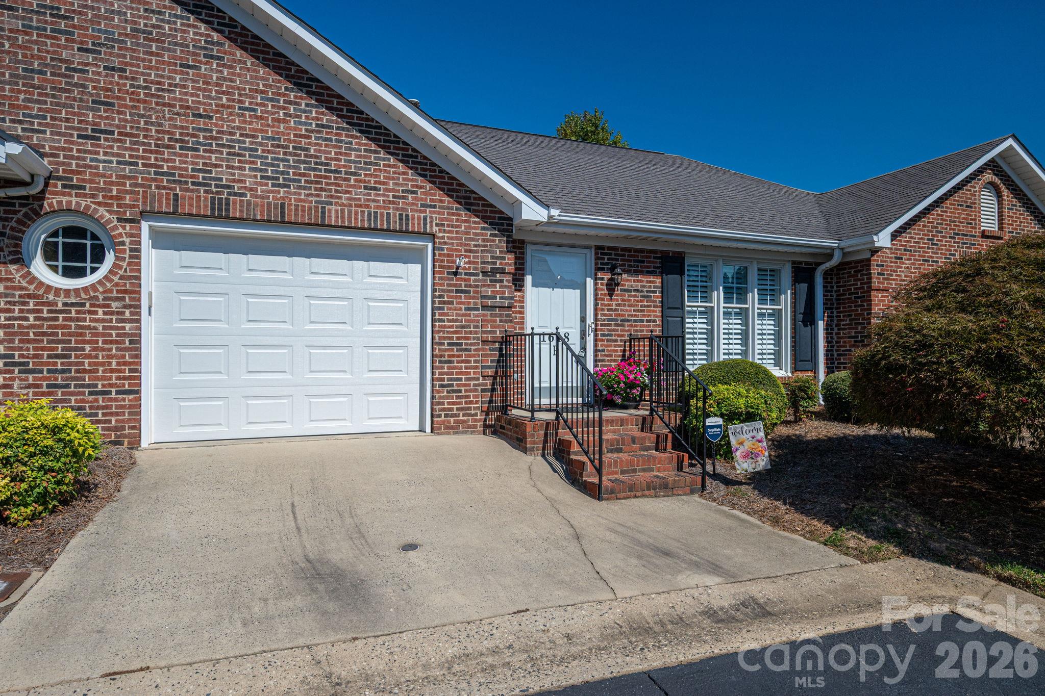 Condominium at 1618-B Union Road, Gastonia, photo 46 of 48