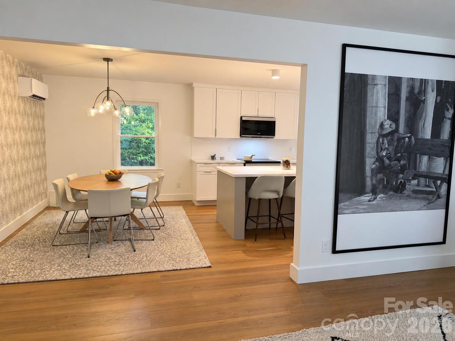 Single Family Residence at 822 Ingraham Place, Charlotte, photo 11 of 24