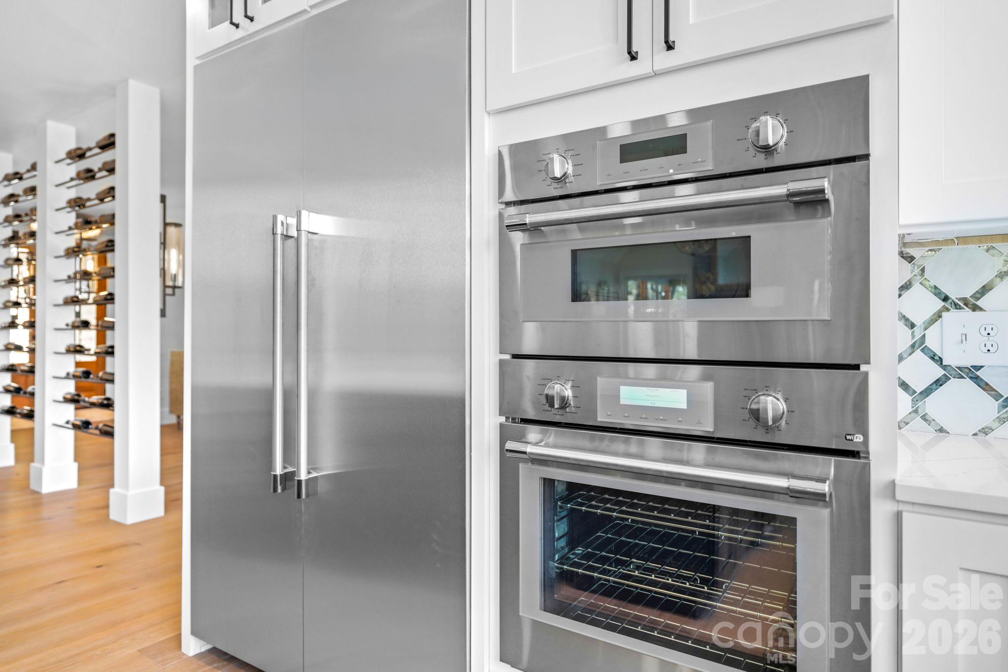 All Thermador gourmet appliances - 95 Cardinal Trace, Lake Toxaway