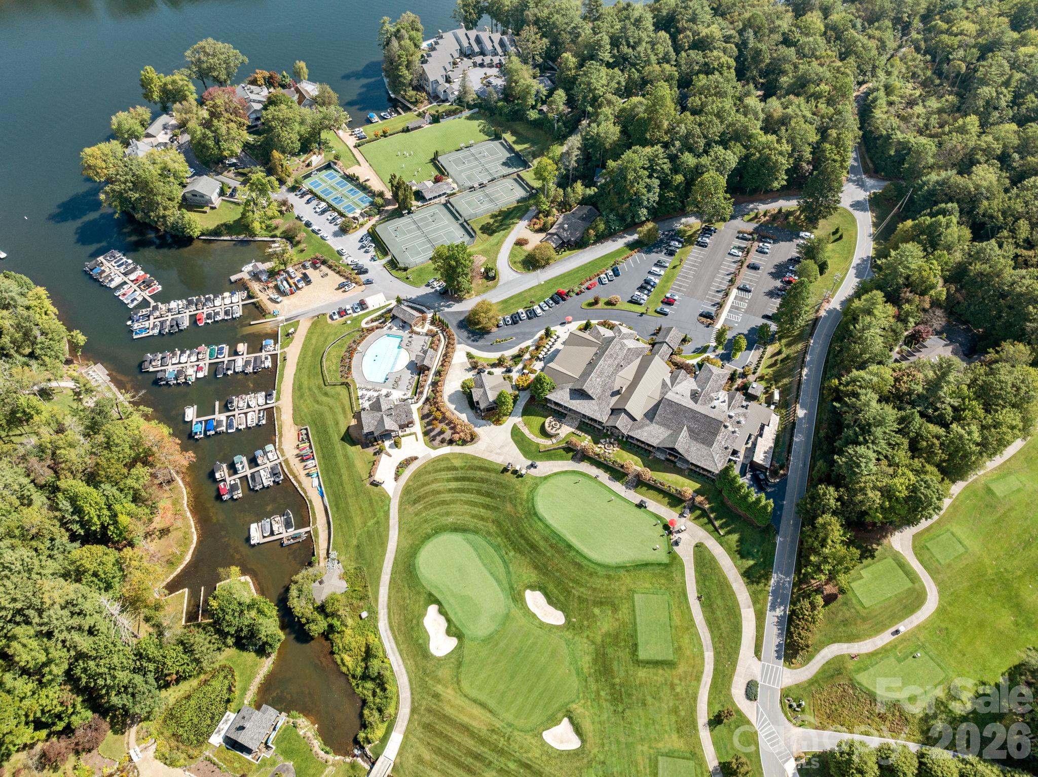 Lake Toxaway Country Club, Golf Course, and Marina; the largest private lake in NC - 95 Cardinal Trace, Lake Toxaway