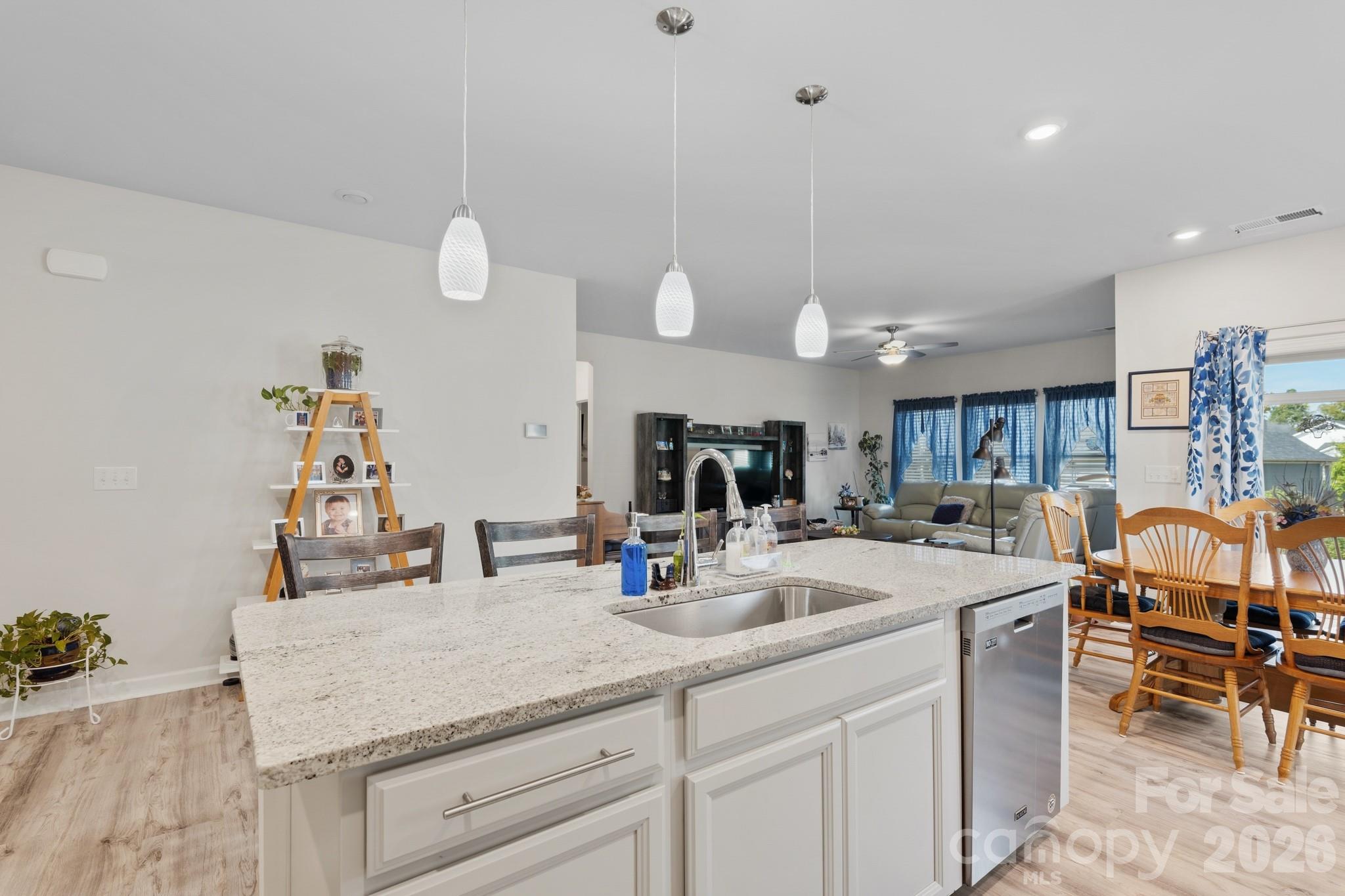 Single Family Residence at 3810 Isenhour Road, Kannapolis, photo 11 of 27