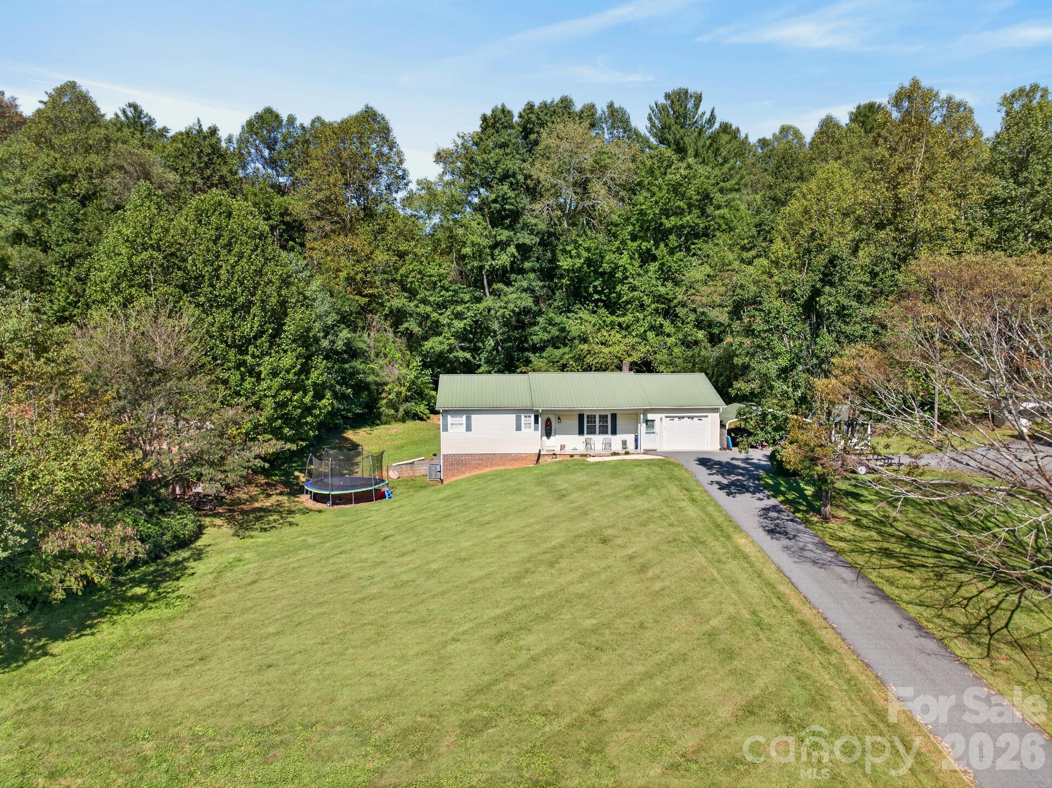 Single Family Residence at 1504 Hwy 268 Highway, Lenoir, photo 11 of 43