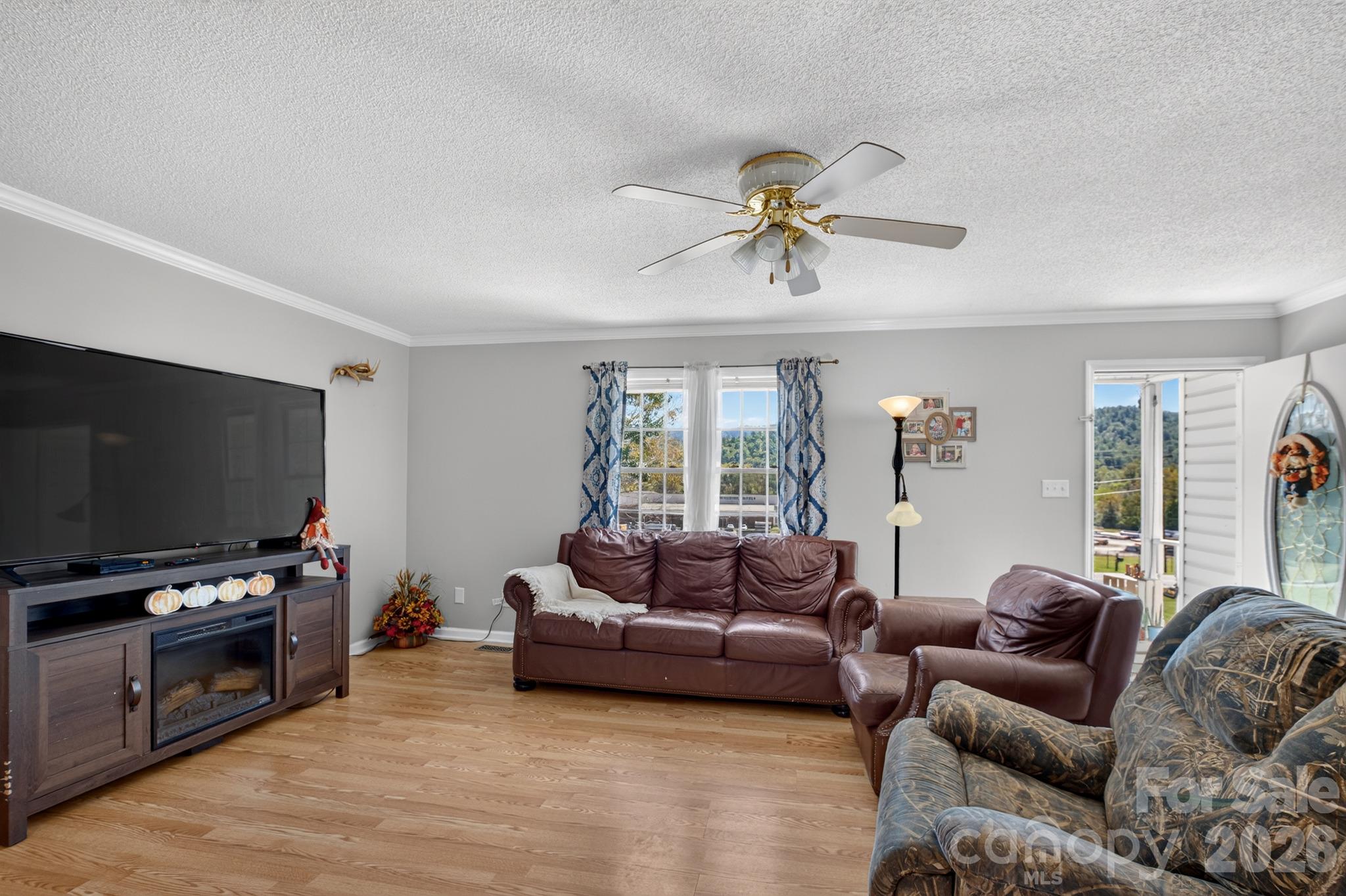 Single Family Residence at 1504 Hwy 268 Highway, Lenoir, photo 23 of 43