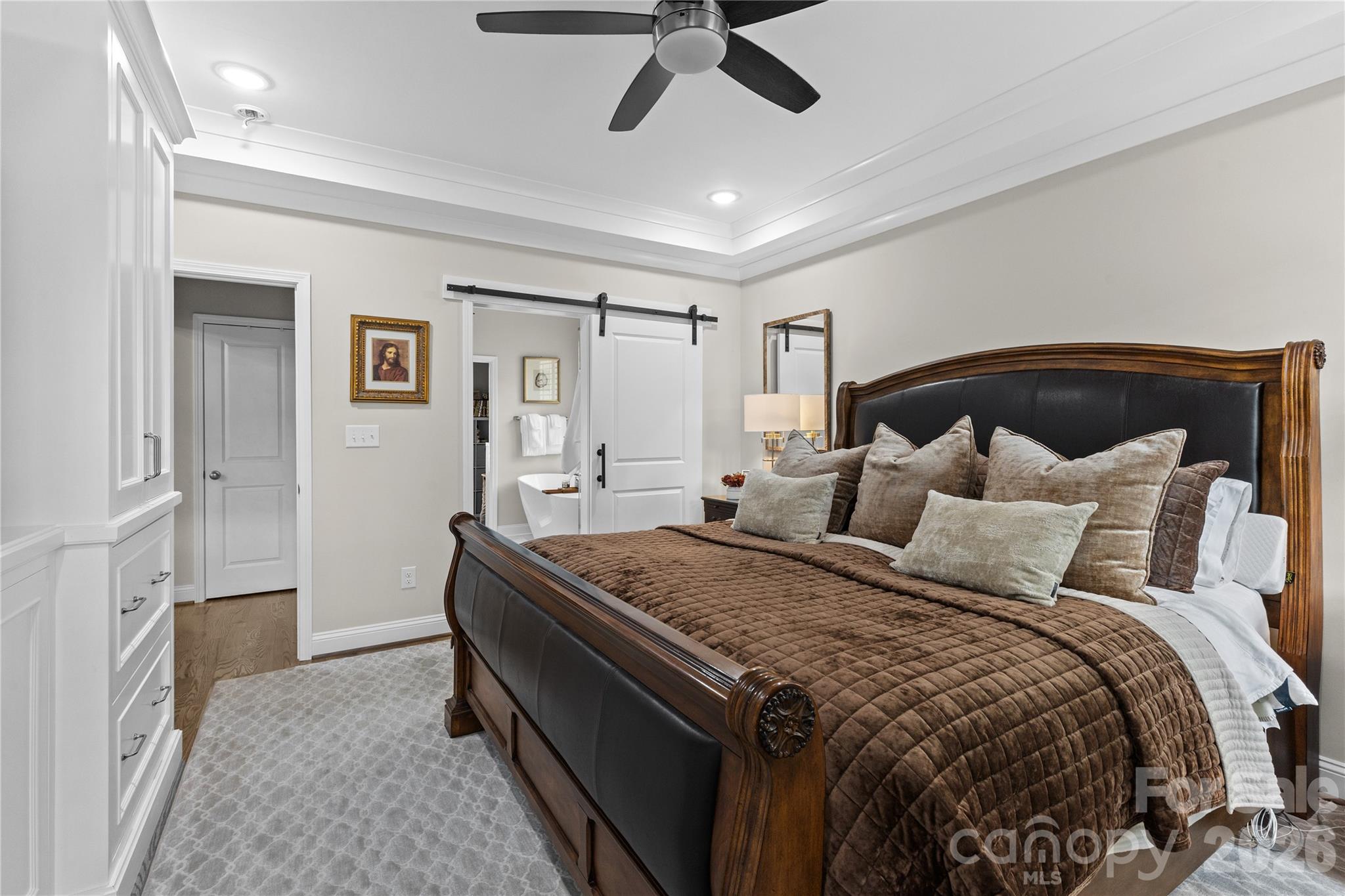 Single Family Residence at 18 Wittenburg Springs Drive, Taylorsville, photo 20 of 47