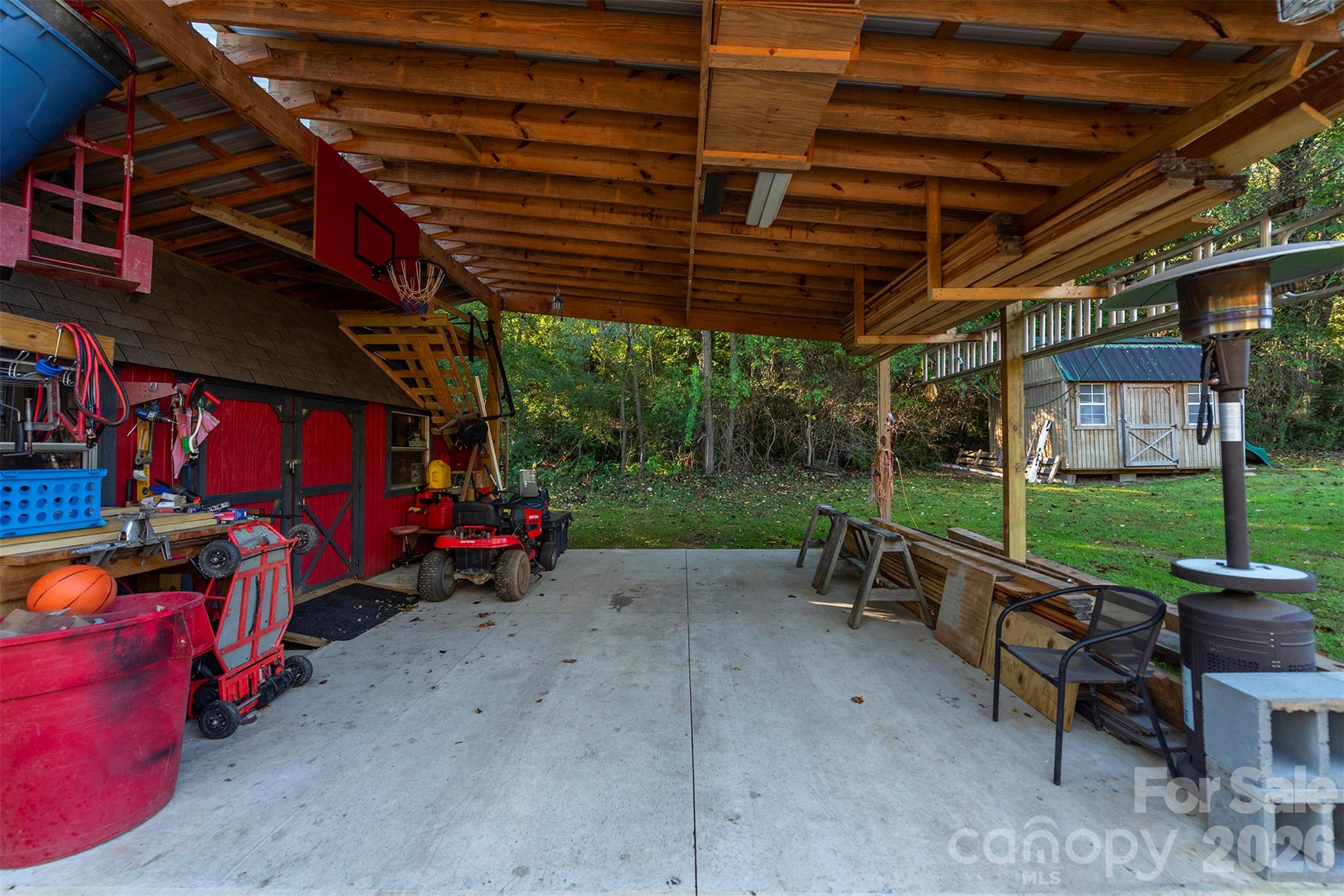 Single Family Residence at 12 Stoney Creek Lane, Candler, photo 33 of 38