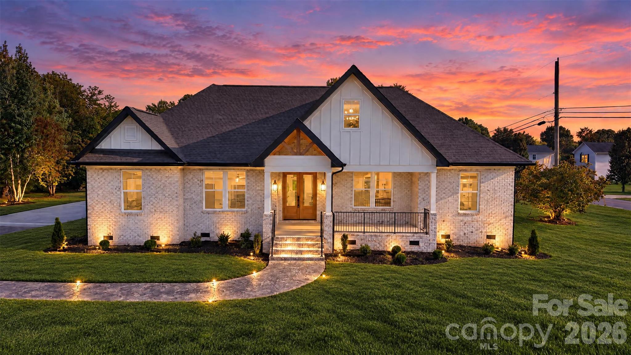 122 Manteo Road