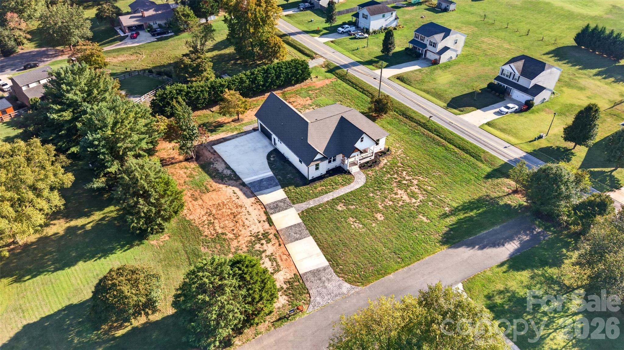 Single Family Residence at 122 Manteo Road, Lexington, photo 5 of 32