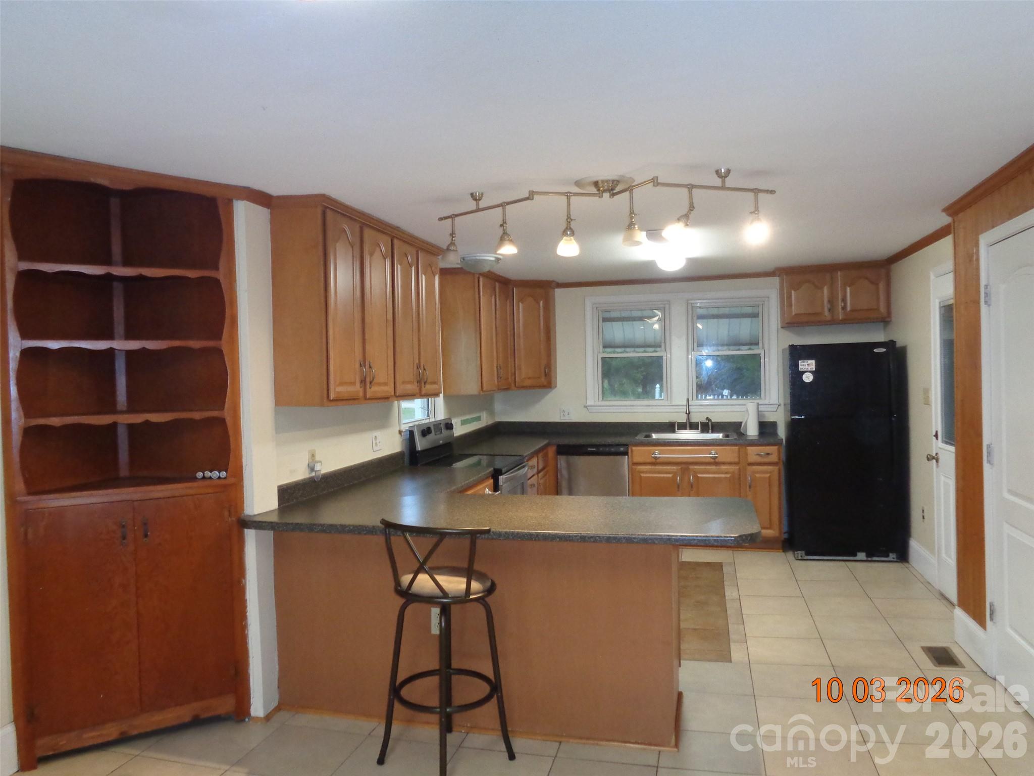 Single Family Residence at 5 Ferguson Street, Granite Falls, photo 11 of 41