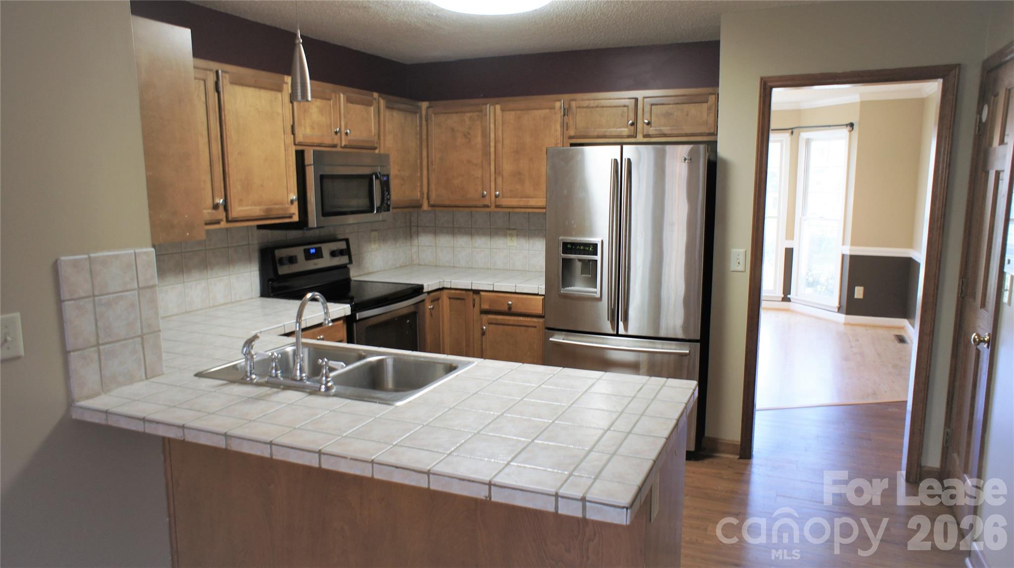 Single Family Residence at 2308 Heathershire Lane, Matthews, photo 11 of 32