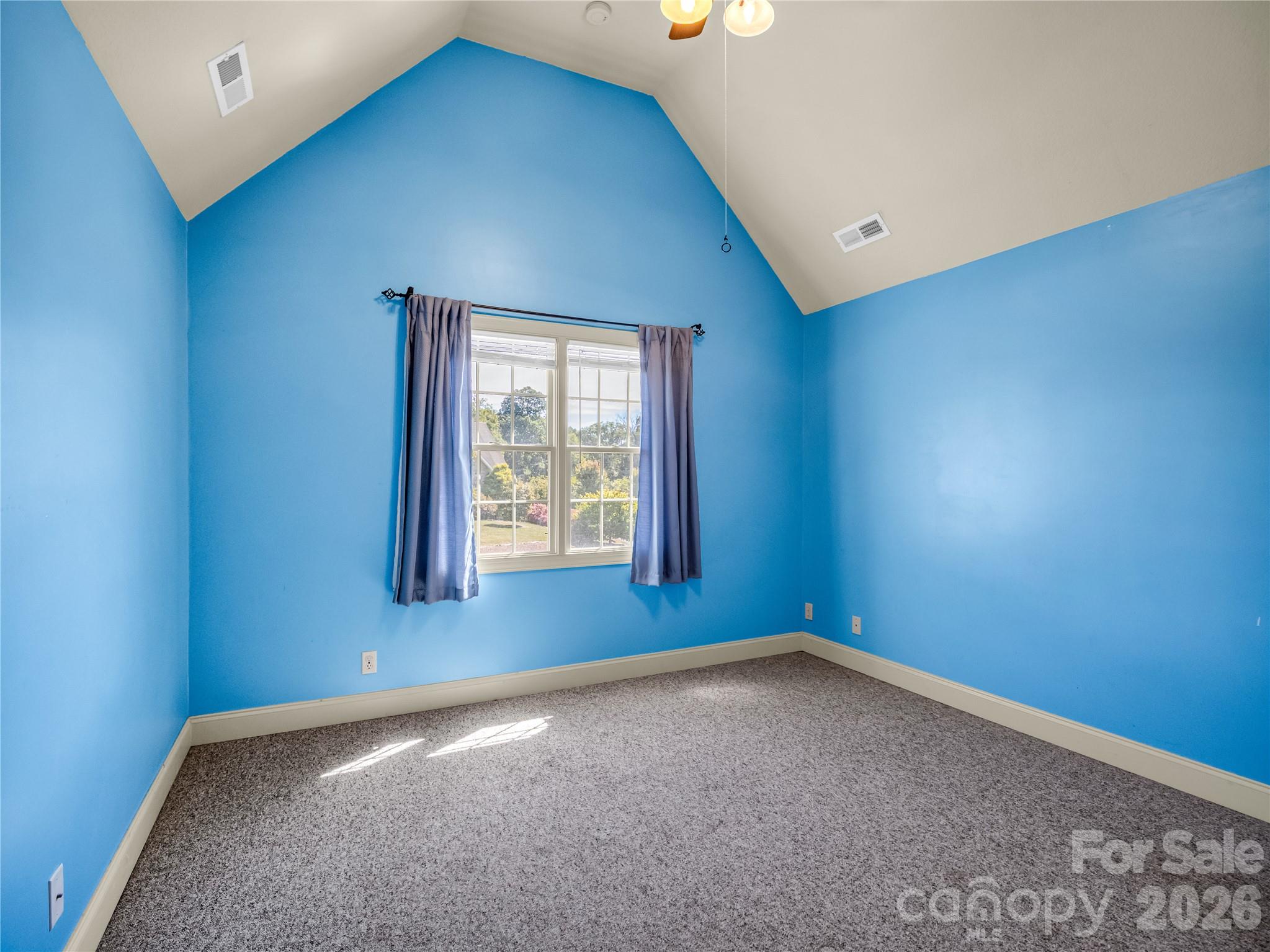 1st bedroom upper level - 61 Mountain Shadows Drive, Leicester