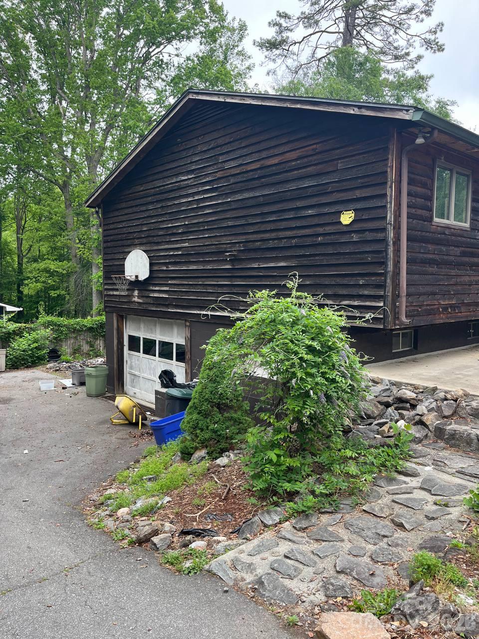 Single Family Residence at 79 Starnes Cove Road, Asheville, photo 13 of 29