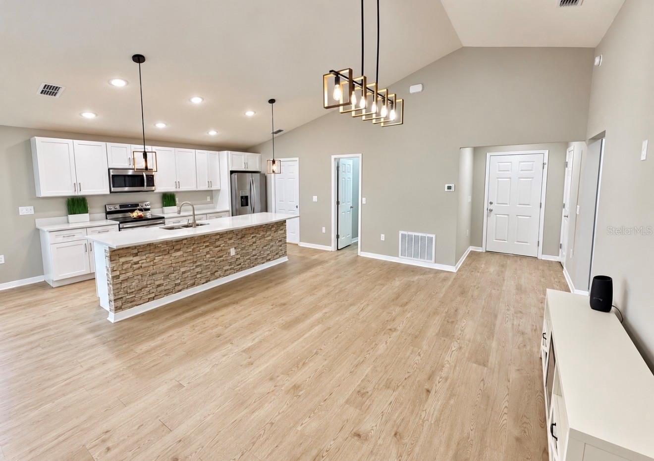 Single Family Residence at 4098 RUBY RUN, HAINES CITY, photo 7 of 40