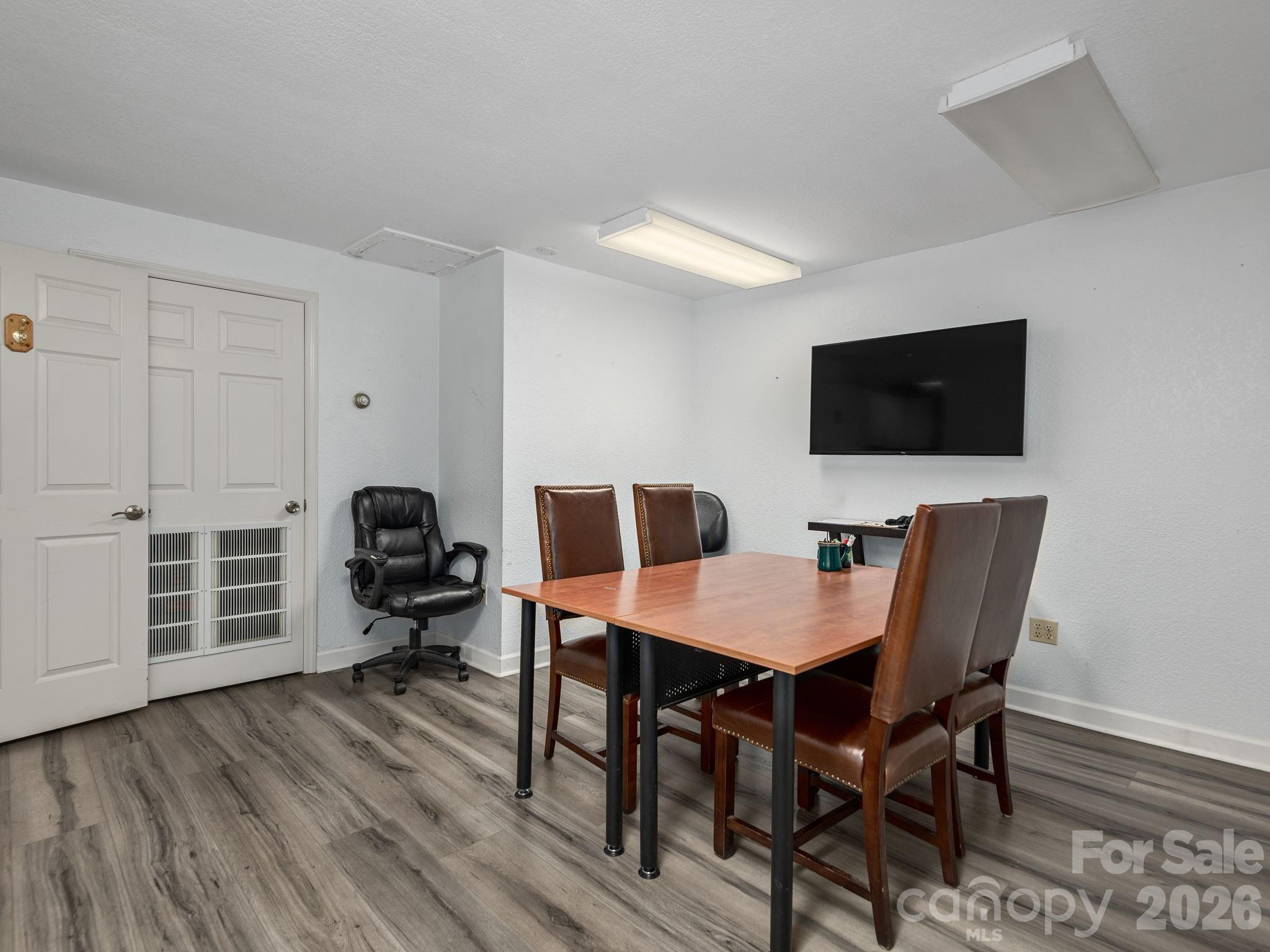 Office/Meeting - 36 Old Shoals Road, Arden