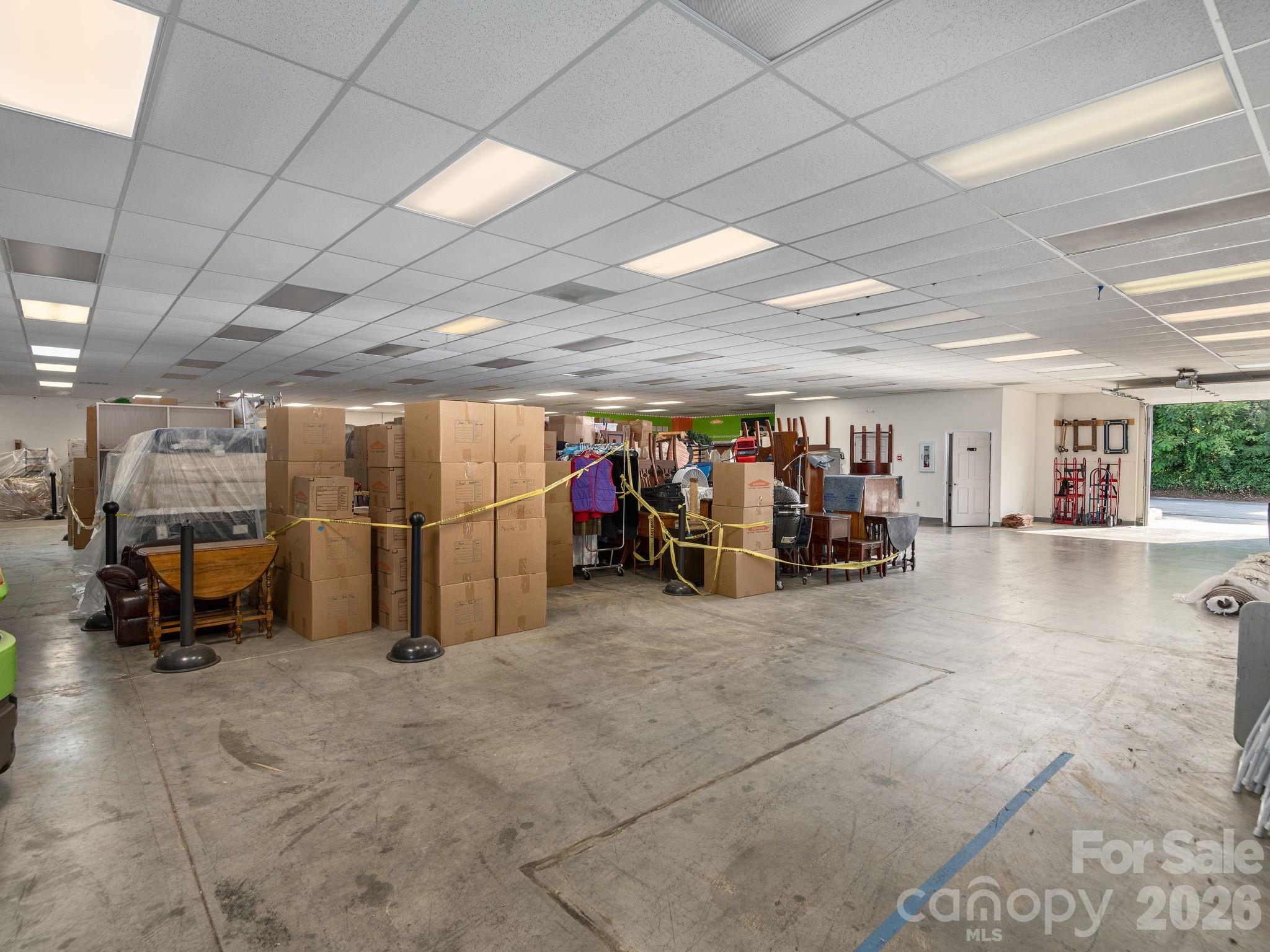 Warehouse - 36 Old Shoals Road, Arden