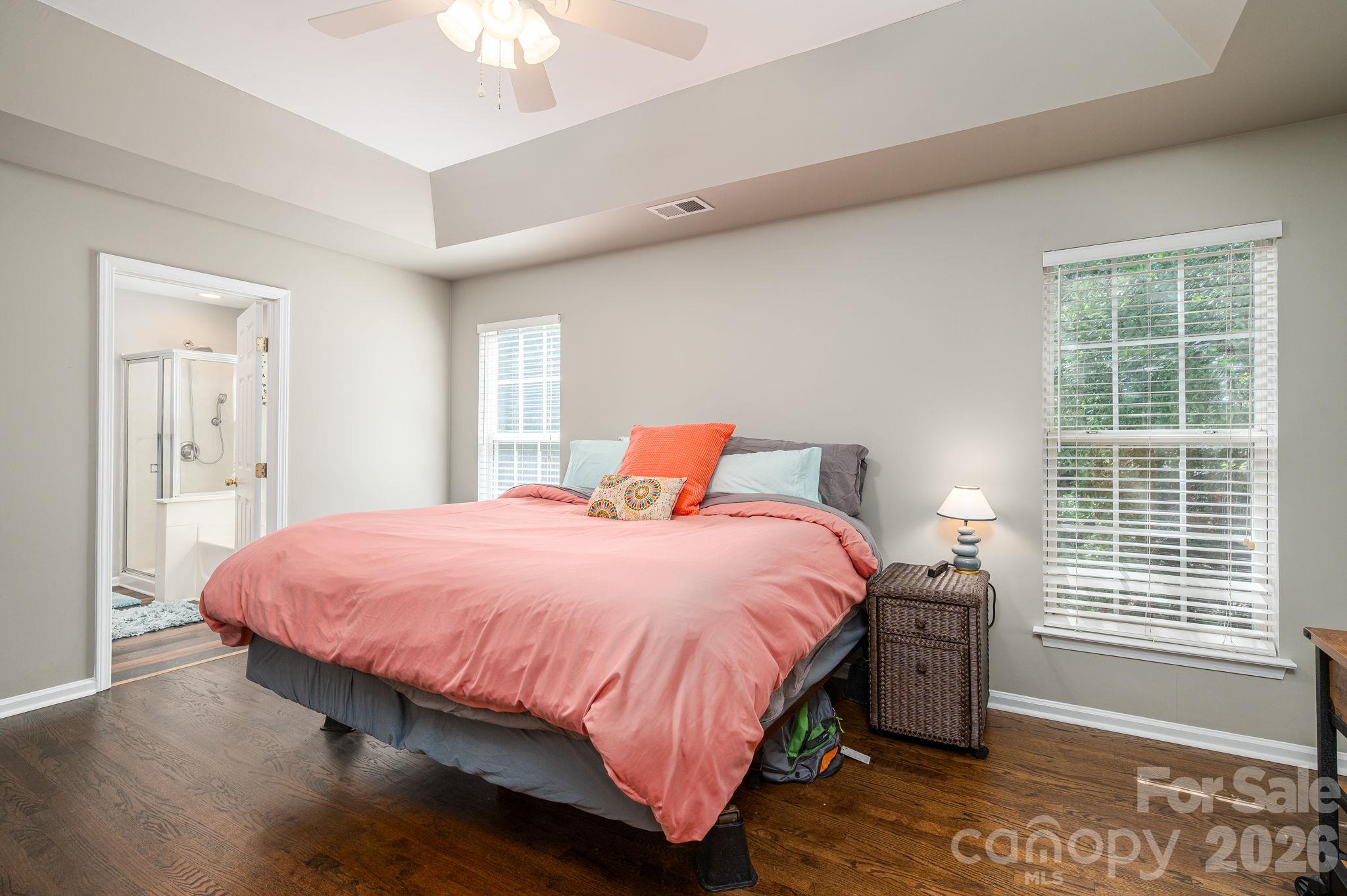 Master bedroom - 7904 Mariners Pointe Circle, Denver
