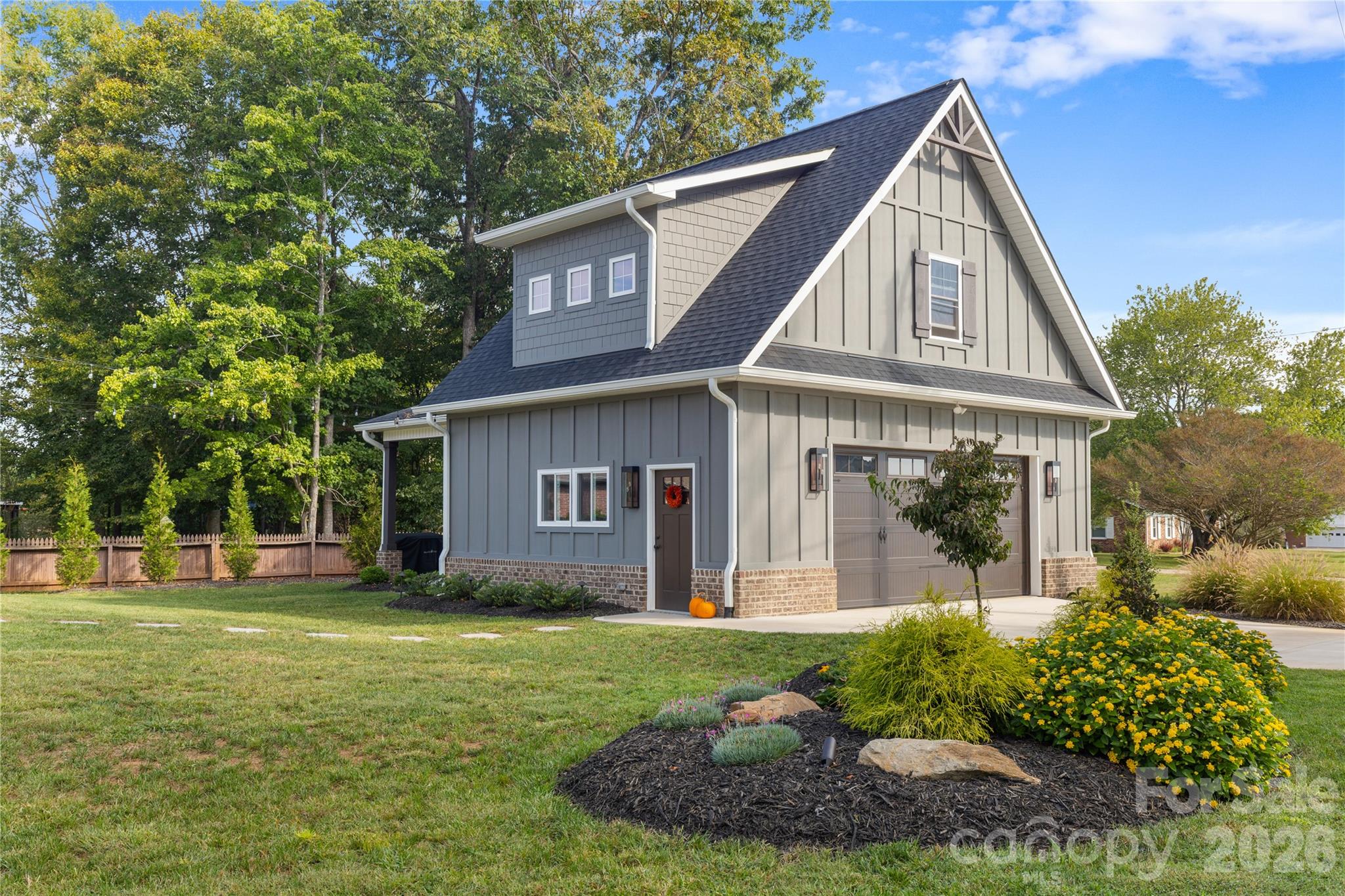 Single Family Residence at 18 Wittenburg Springs Drive, Taylorsville, photo 37 of 47