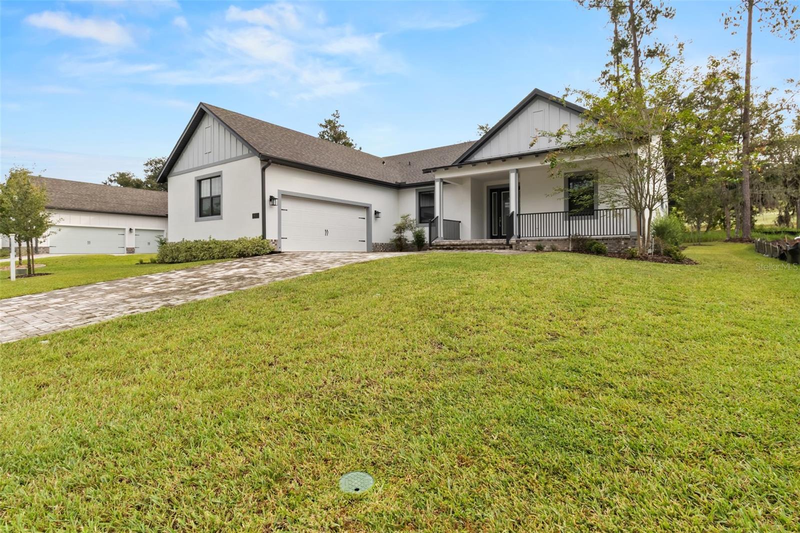 5934 SUMMIT VIEW DR
