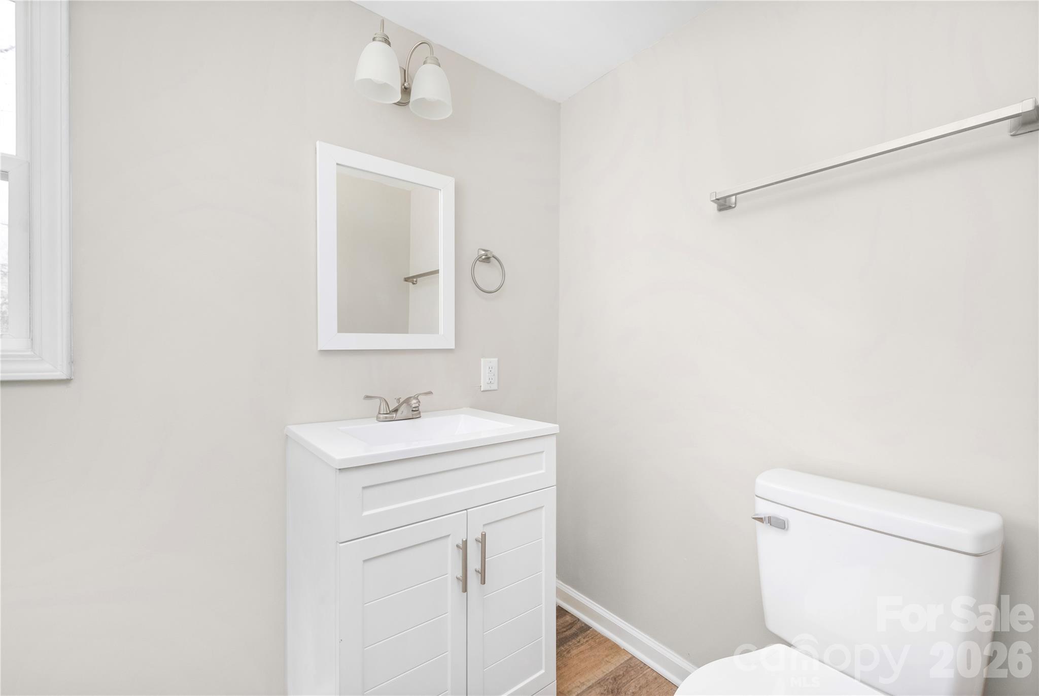 Single Family Residence at 528 6th Street, Chester, photo 13 of 31