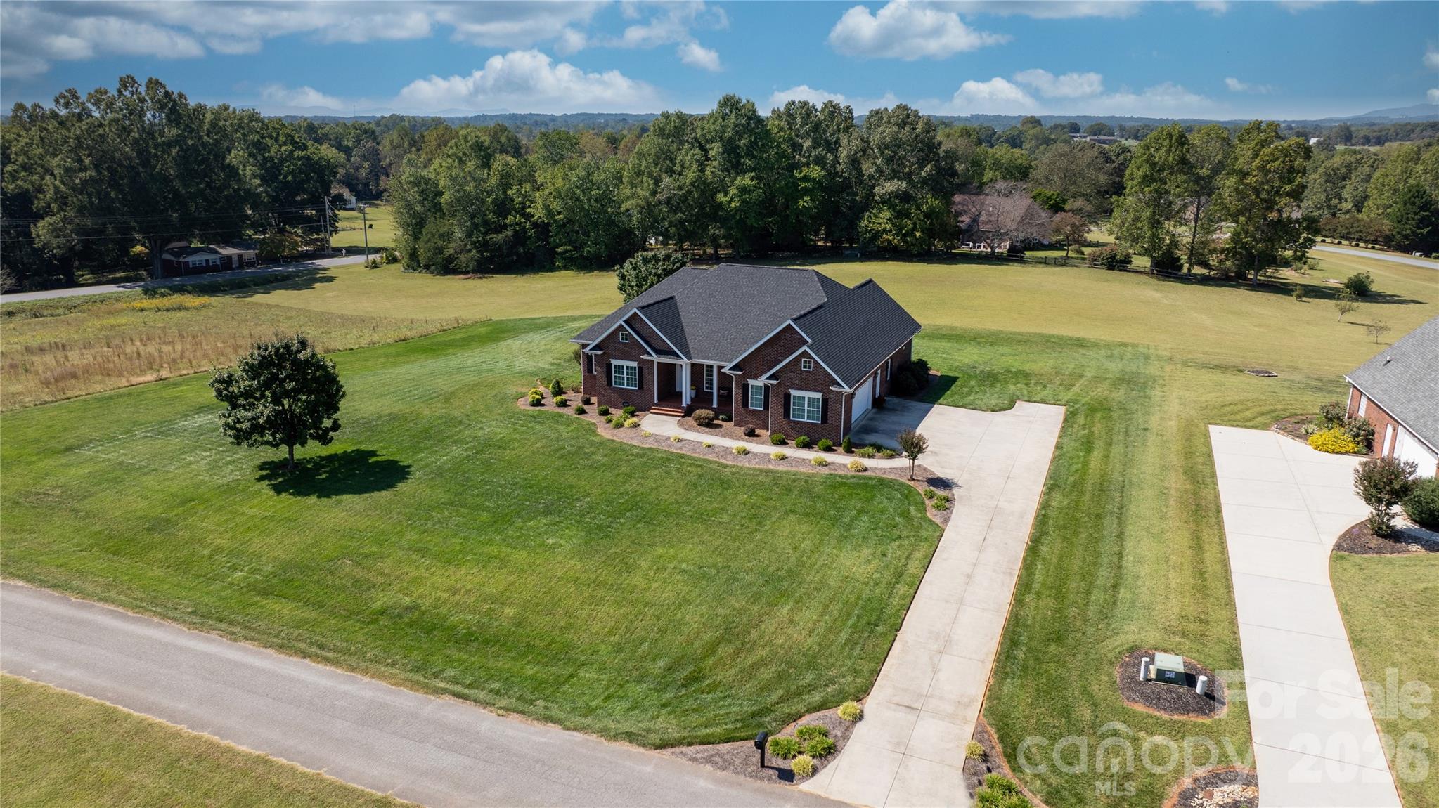 Single Family Residence at 66 Hawks Ridge, Hickory, photo 44 of 48