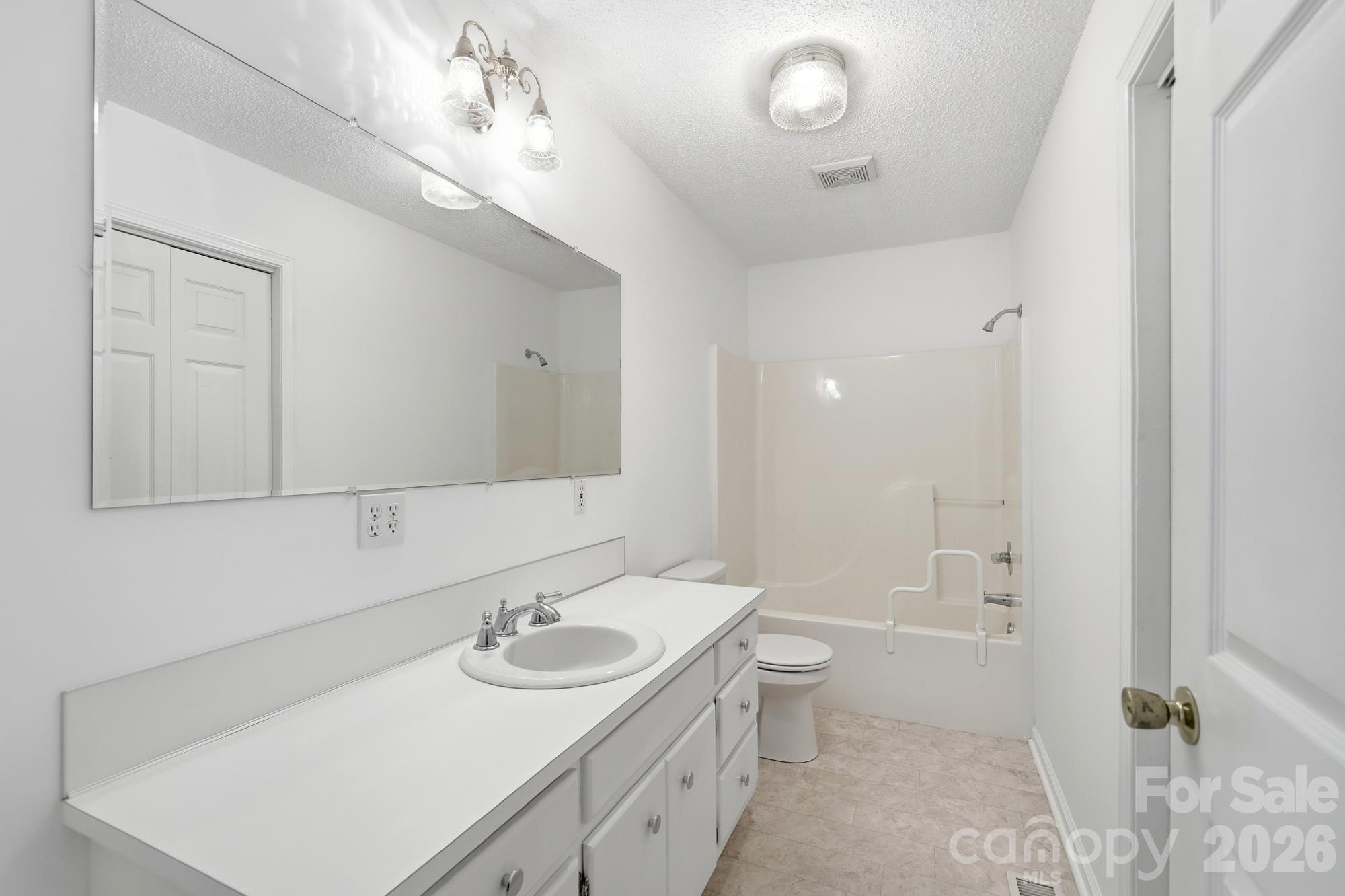 Single Family Residence at 1037 Cross Creek Drive, Oakboro, photo 27 of 37