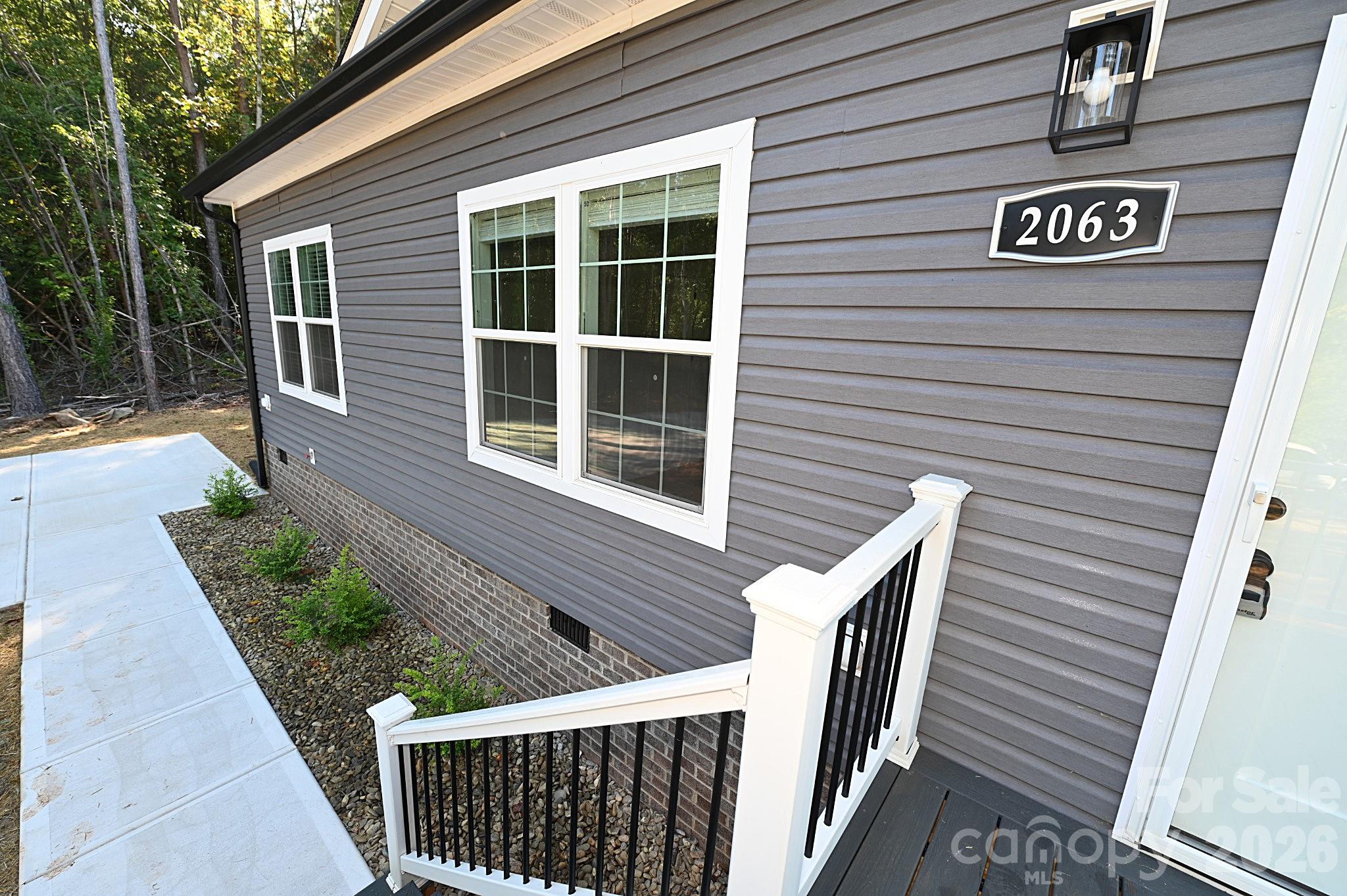 Single Family Residence at 2063 Vance Street, Newton, photo 3 of 40