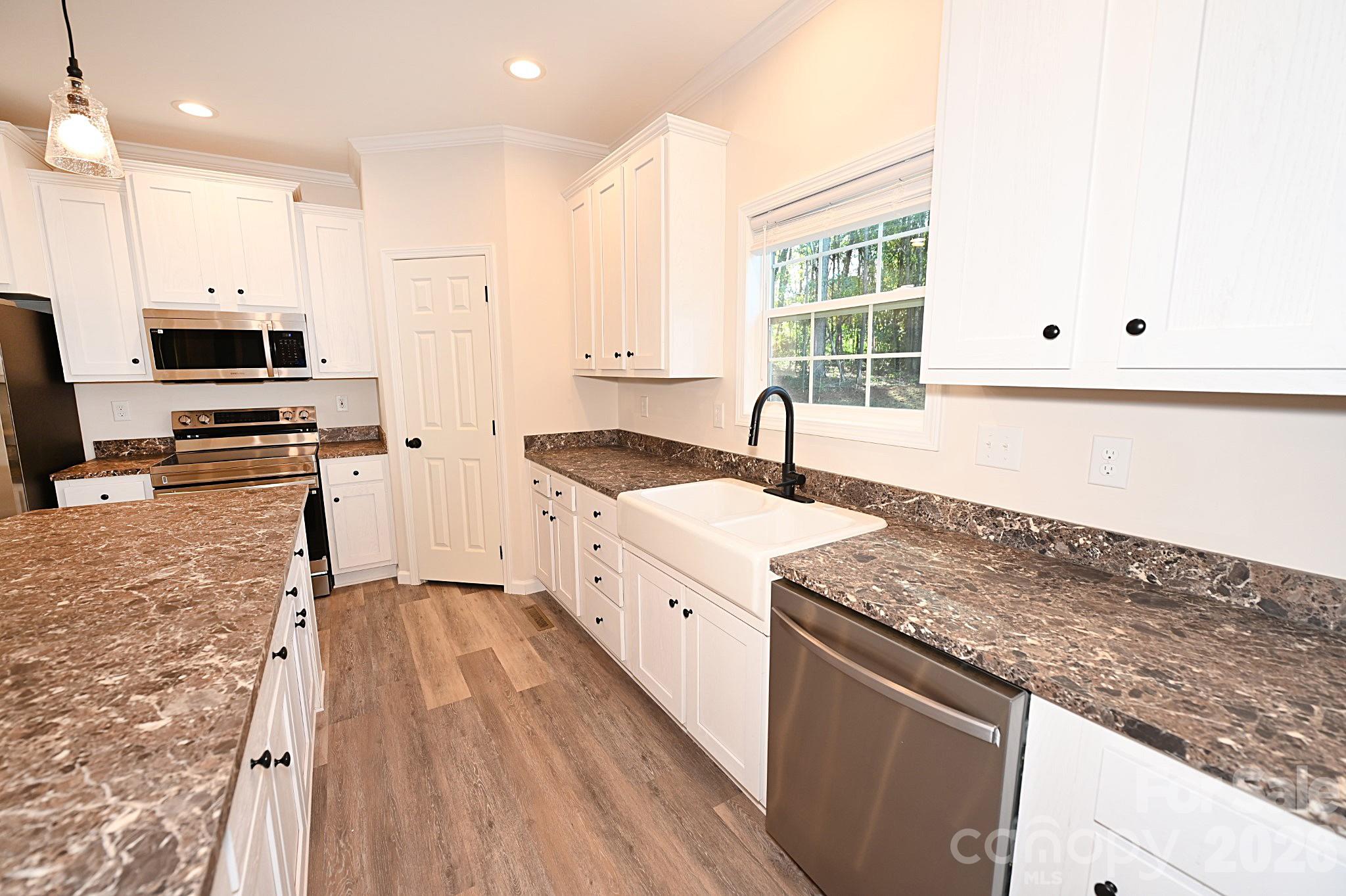 Single Family Residence at 2063 Vance Street, Newton, photo 8 of 40