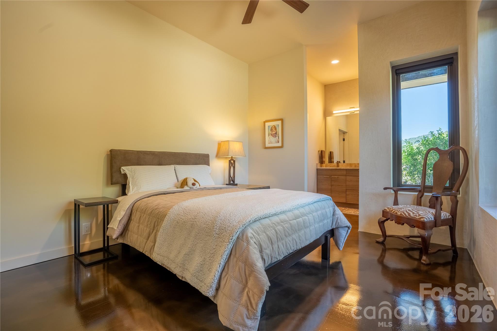 Main House-Bedroom 3 - 1045 & 1047 Graham Road, Marshall