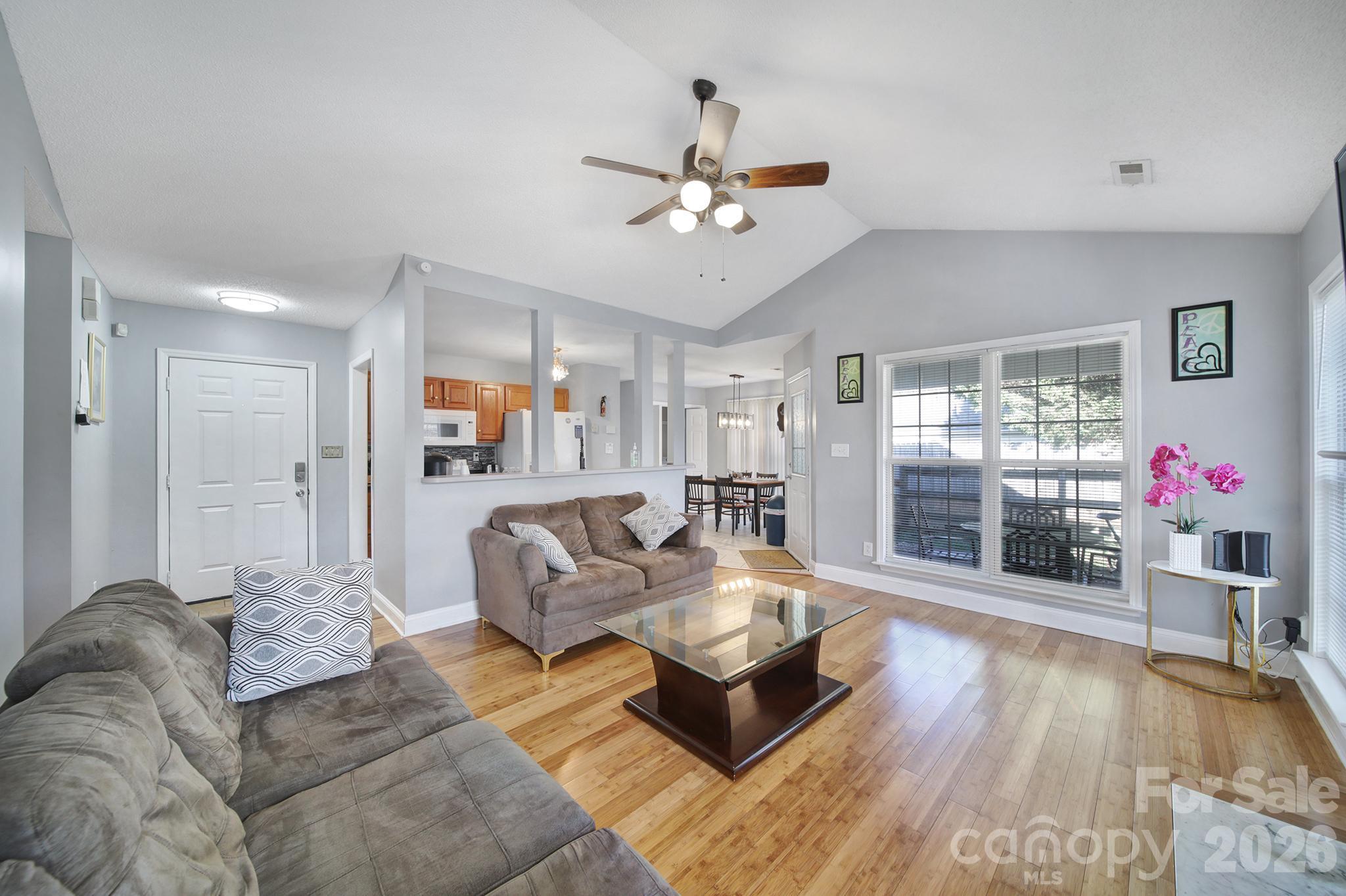 Single Family Residence at 713 Pesca Lane, Matthews, photo 10 of 41