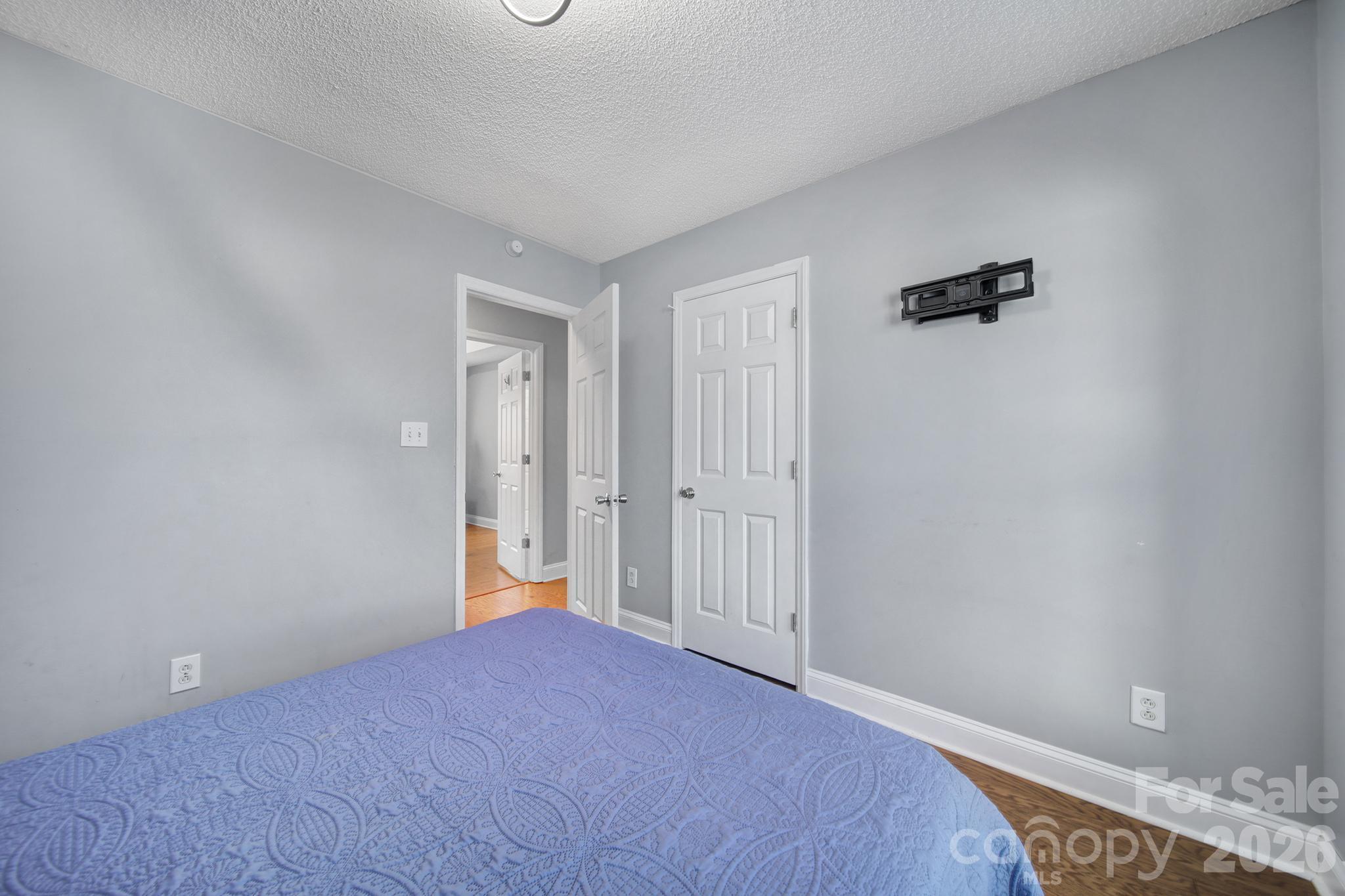 Single Family Residence at 713 Pesca Lane, Matthews, photo 12 of 41