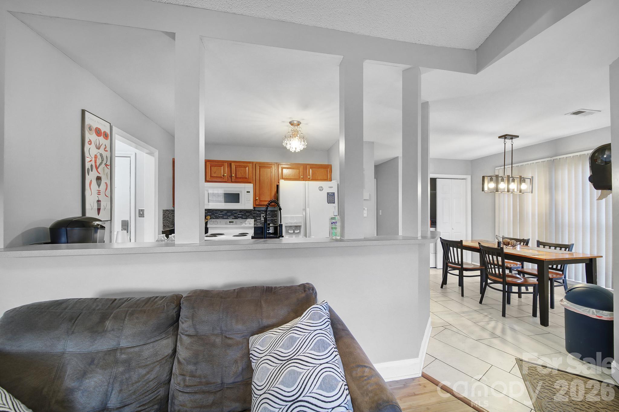 Single Family Residence at 713 Pesca Lane, Matthews, photo 29 of 41