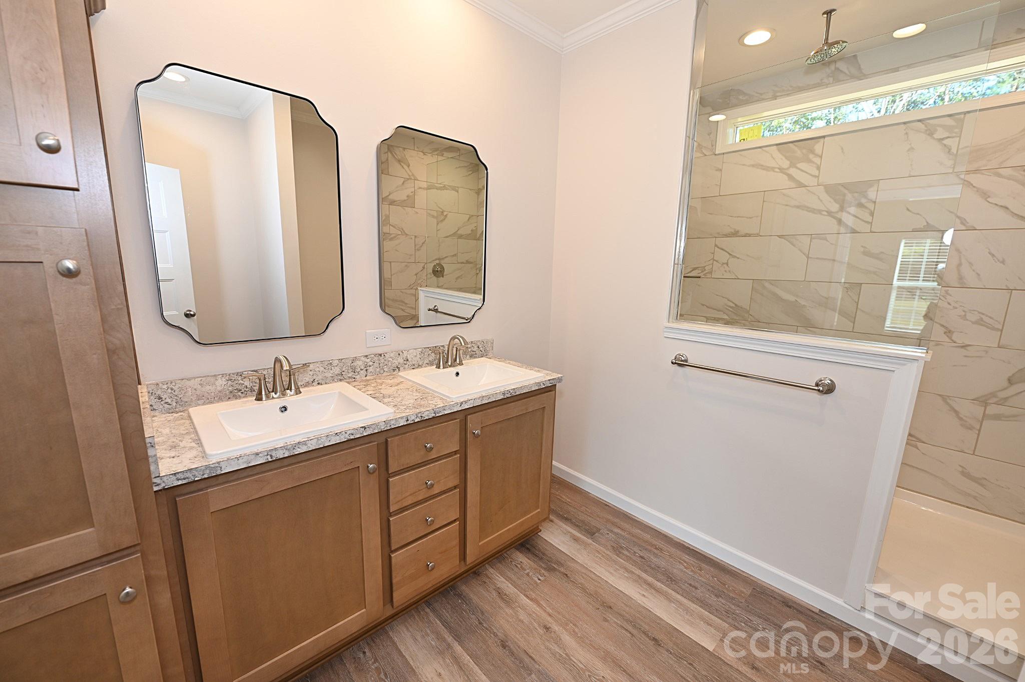 Primary Bath - 2026 Windigo Street, Newton
