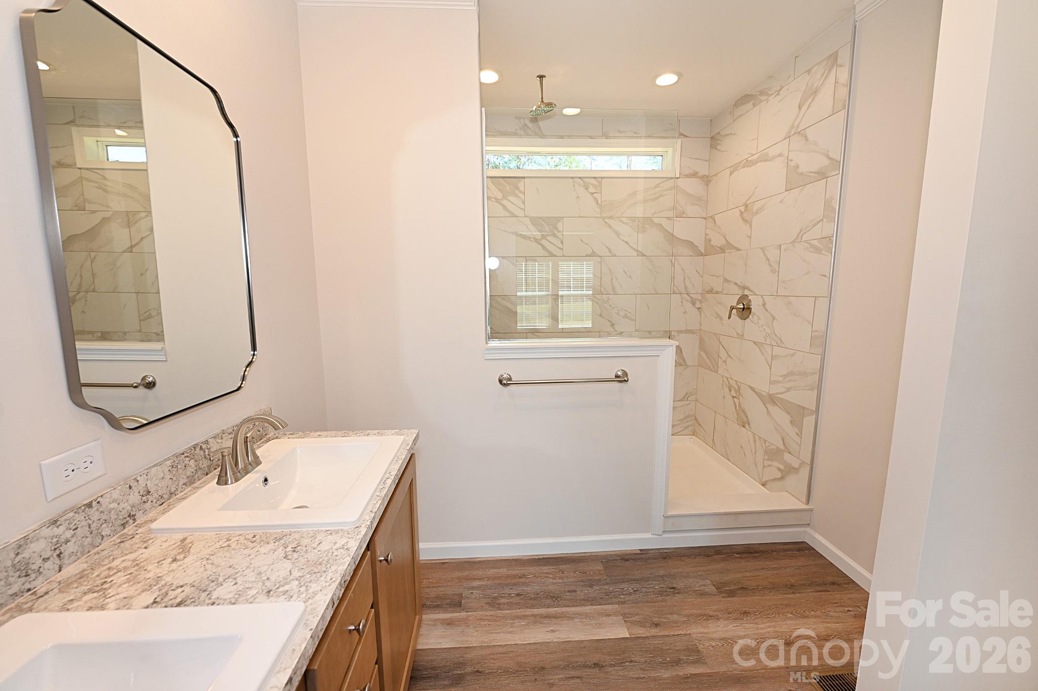 Single Family Residence at 2026 Windigo Street, Newton, photo 25 of 41