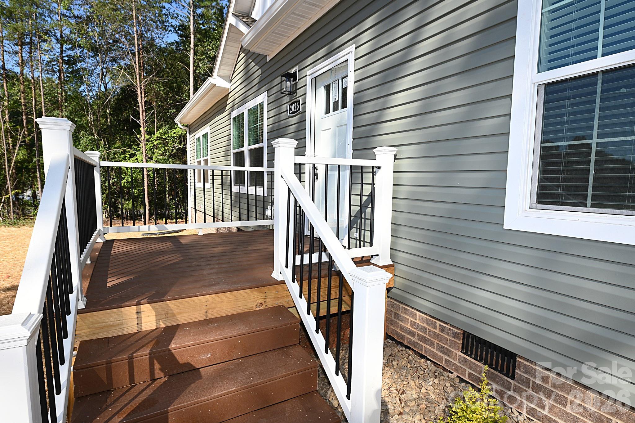 Single Family Residence at 2026 Windigo Street, Newton, photo 40 of 41