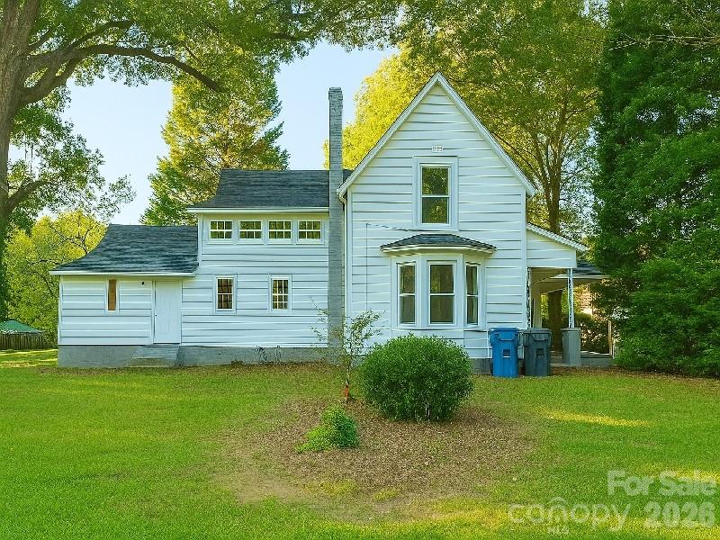 Single Family Residence at 310 E Church Street, Troutman, photo 2 of 30