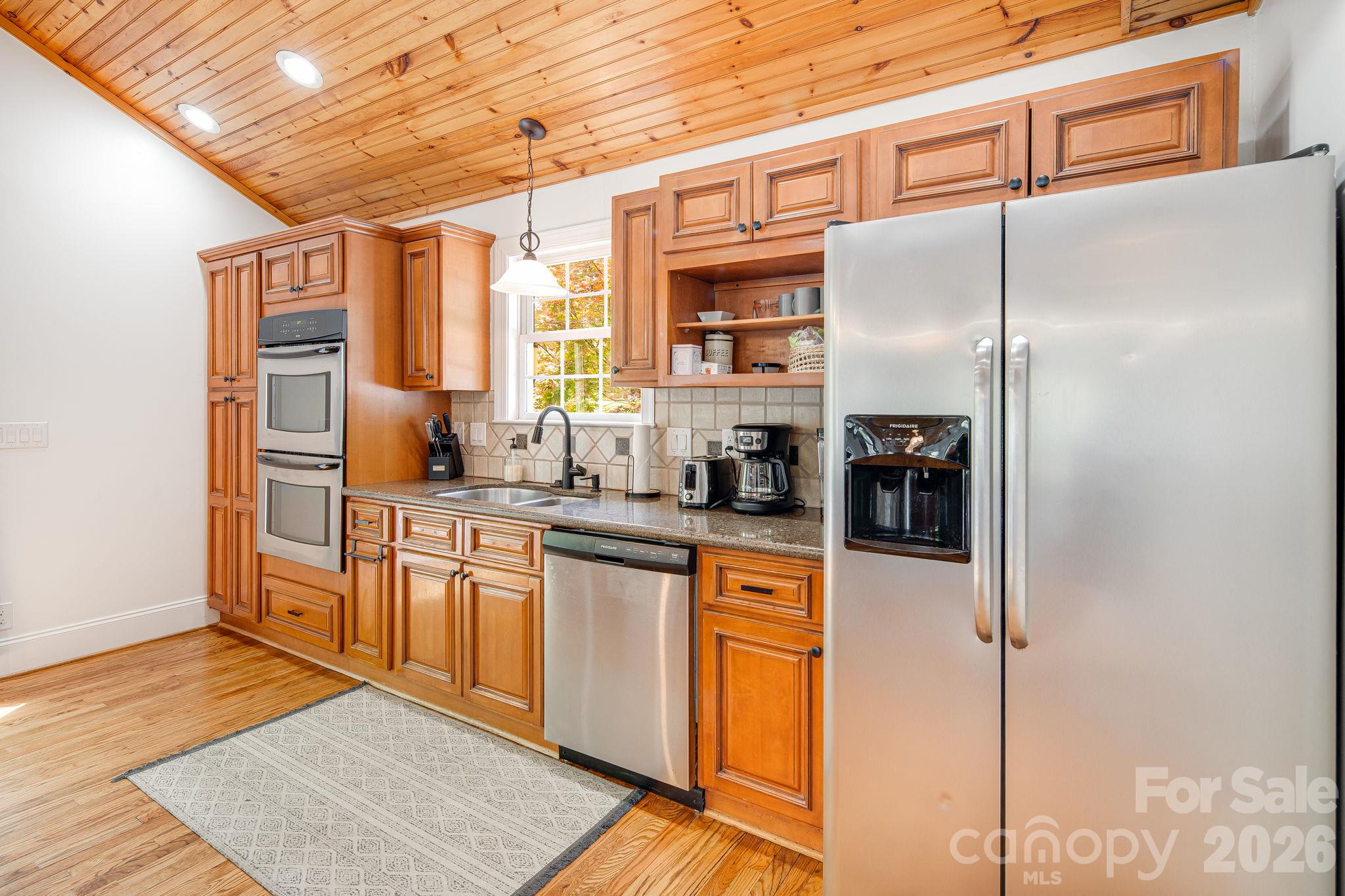 Single Family Residence at 101 McFalls Road, Asheville, photo 14 of 39