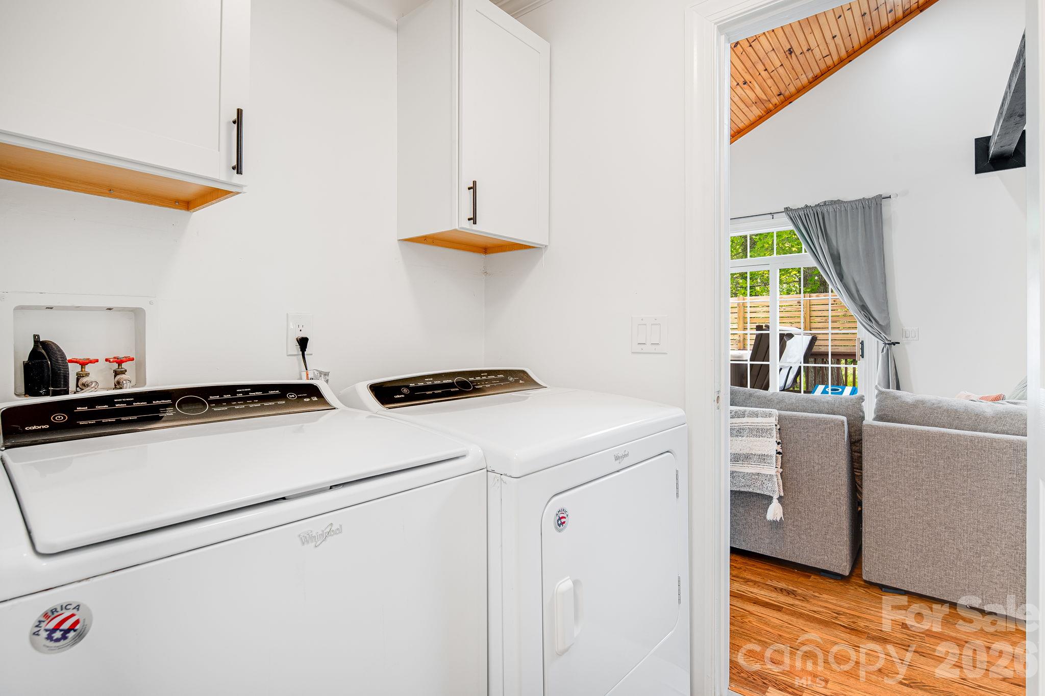 Single Family Residence at 101 McFalls Road, Asheville, photo 17 of 39