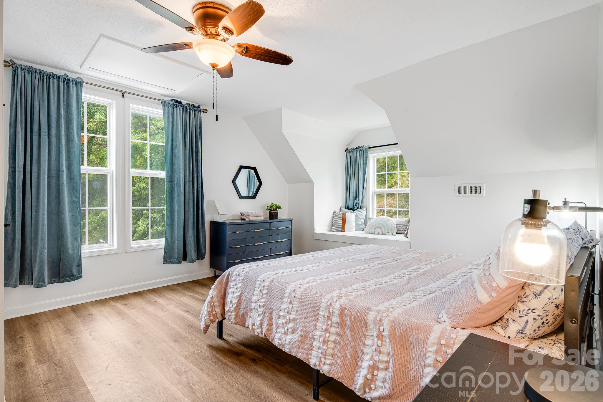 Single Family Residence at 101 McFalls Road, Asheville, photo 32 of 39