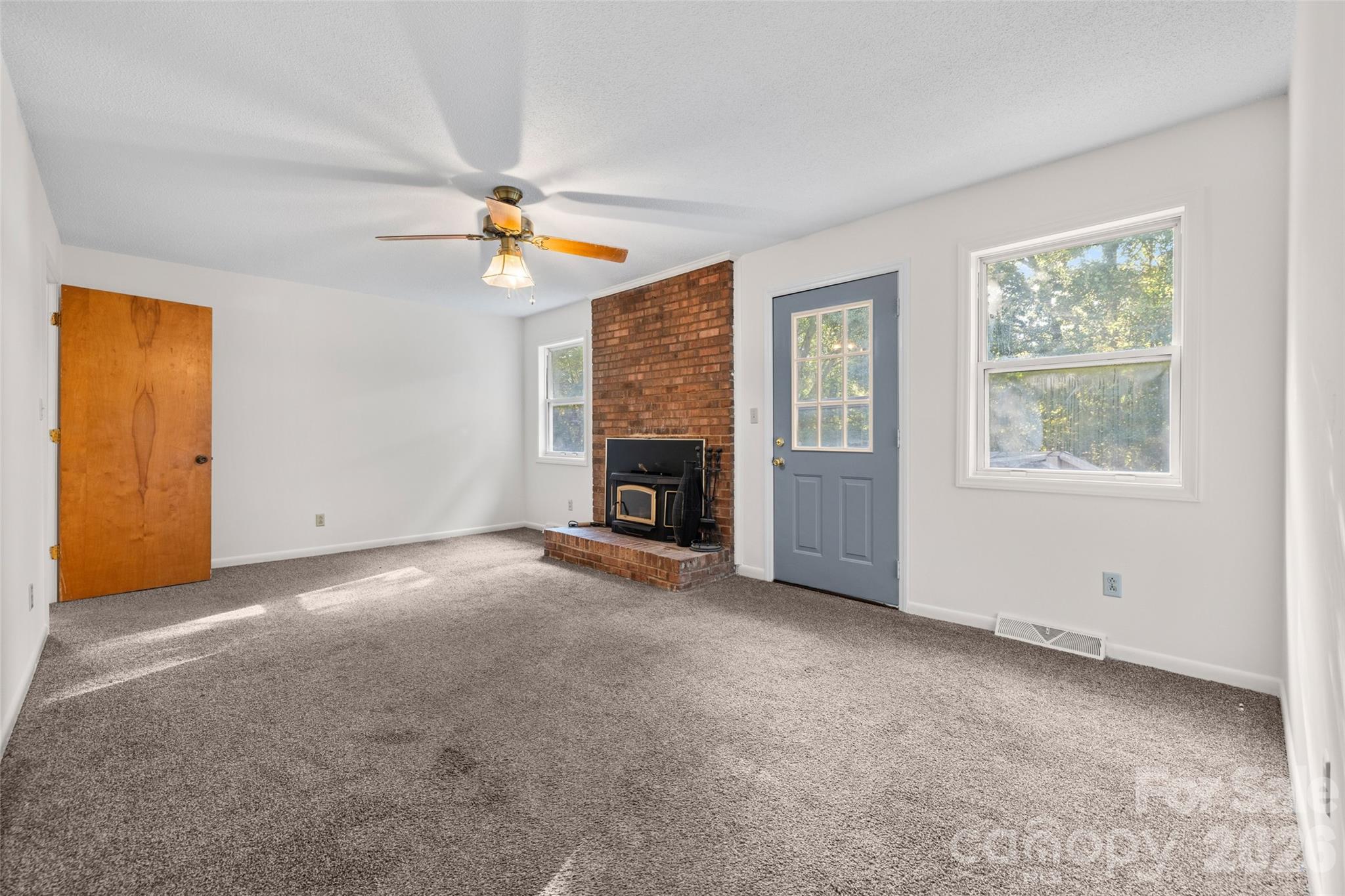 Single Family Residence at 1766 Sturgis Road, Rock Hill, photo 7 of 40