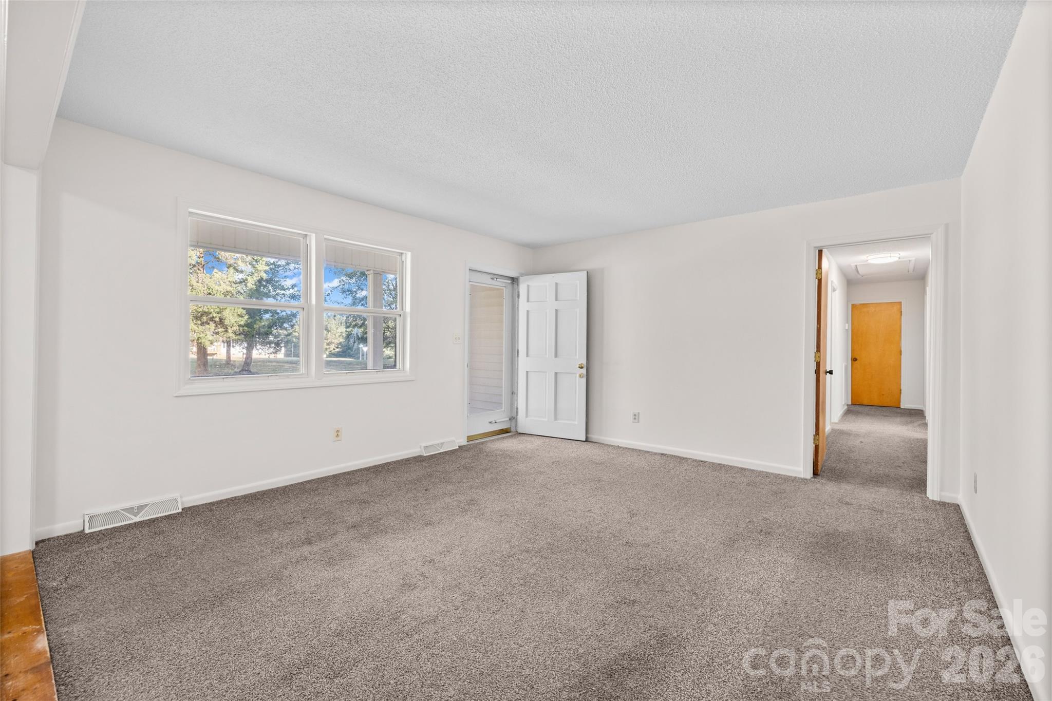 Single Family Residence at 1766 Sturgis Road, Rock Hill, photo 16 of 40
