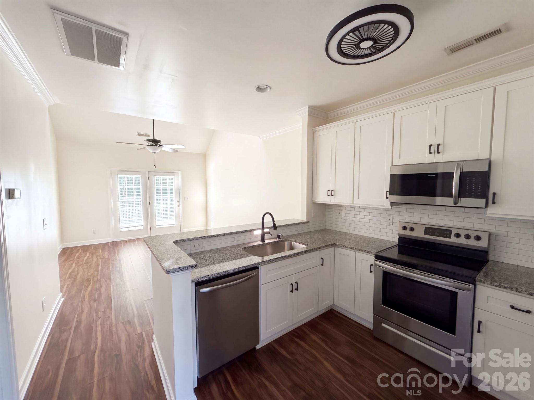 Townhouse at 361 Valley Brook Lane SE, Concord, photo 7 of 32