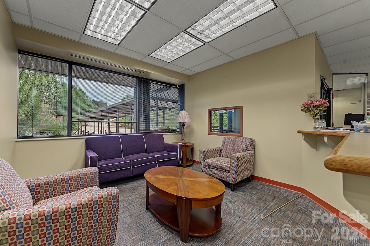 Office at 301 NP And L Loop, Franklin, photo 11 of 48