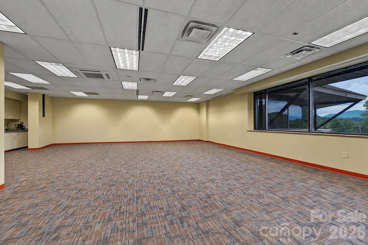 Office at 301 NP And L Loop, Franklin, photo 39 of 48